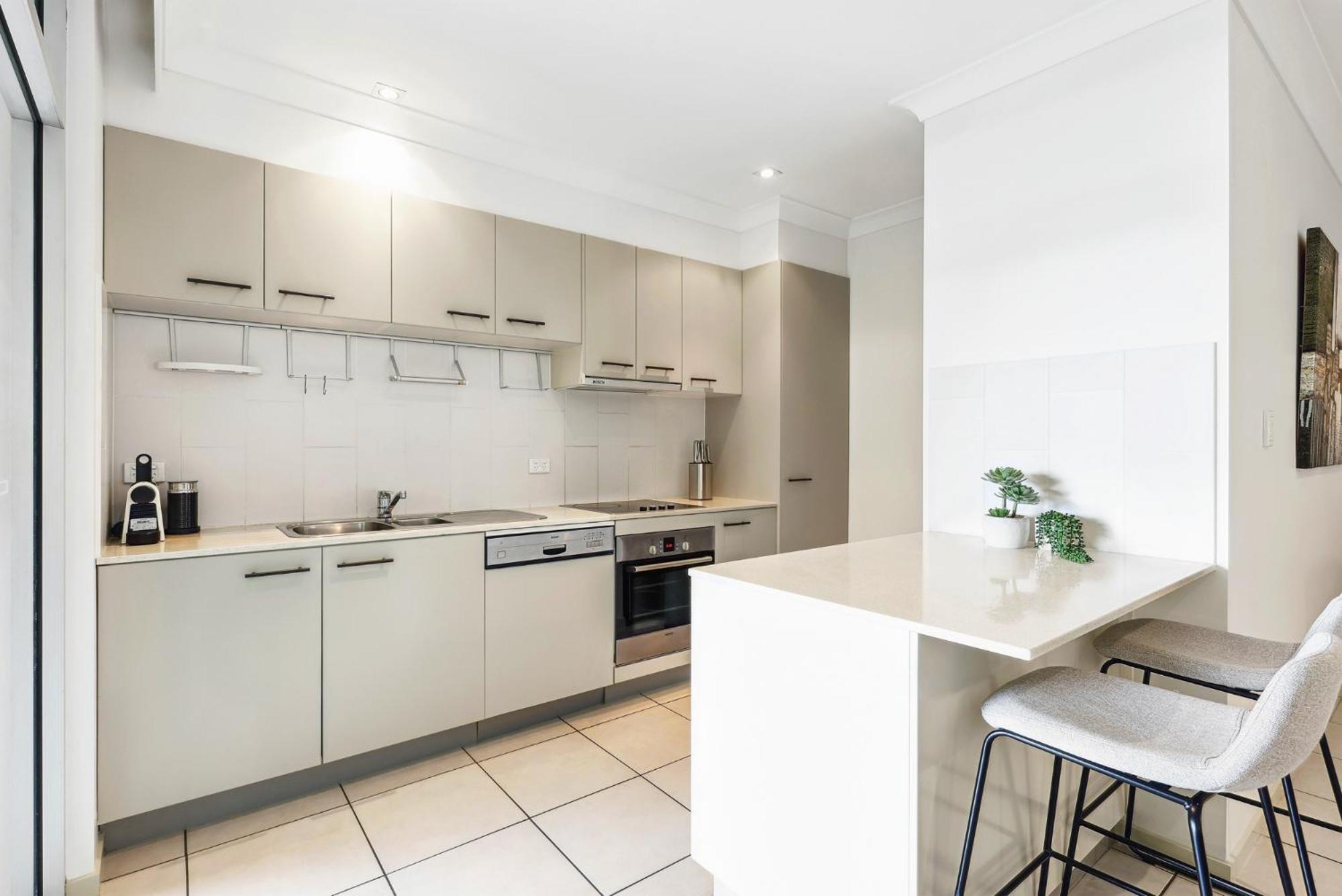 Lovely 3-bed With Alfresco Dining By Amenities Brisbane