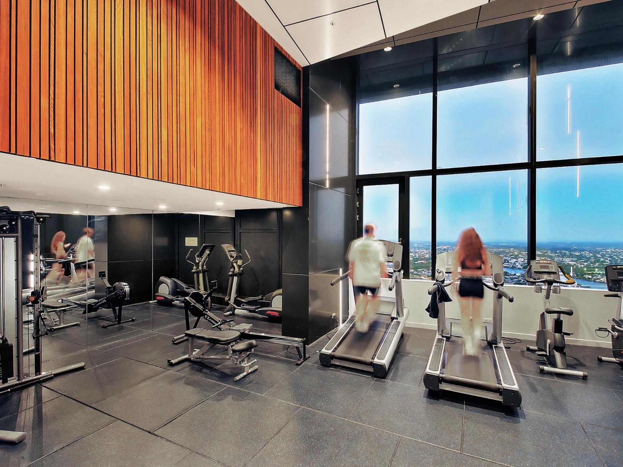 Panoramic 3-bedroom Skyscape With Free Parking *