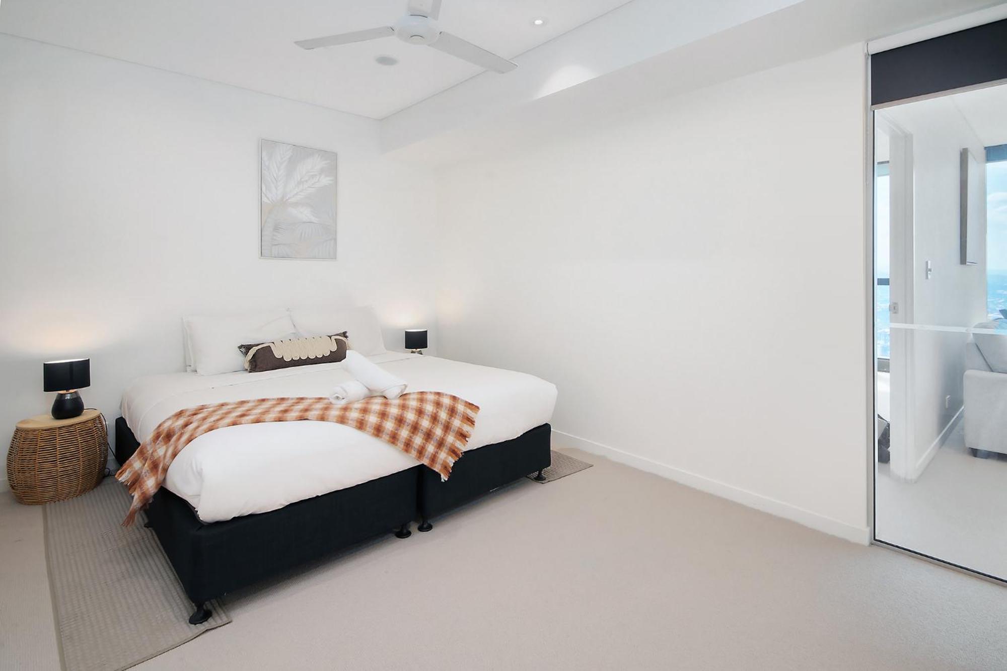 Panoramic 3-bedroom Skyscape With Free Parking Apartment Brisbane