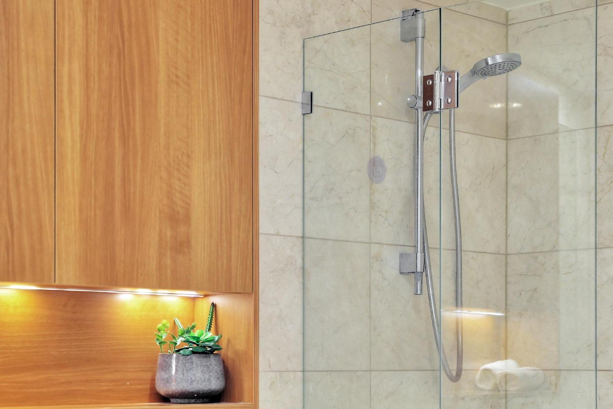 Apartment Panoramic 3-bedroom Skyscape With Free Parking