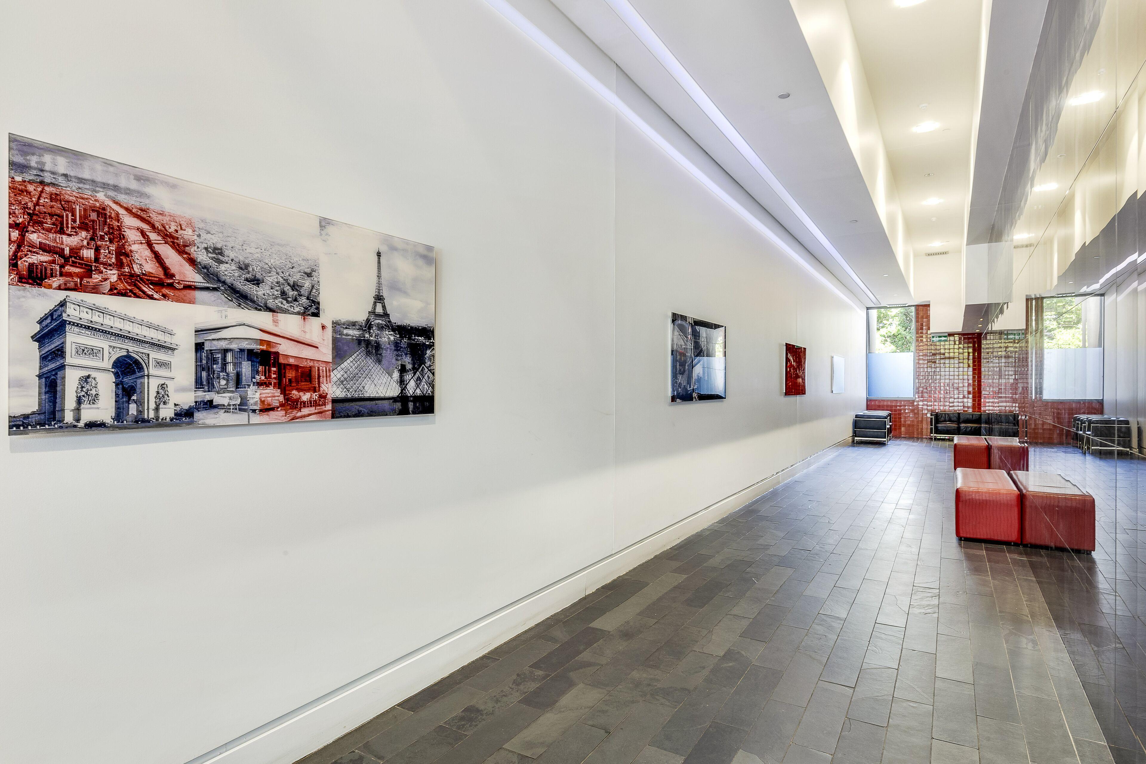 Quattro On Astor Aparthotel 4*