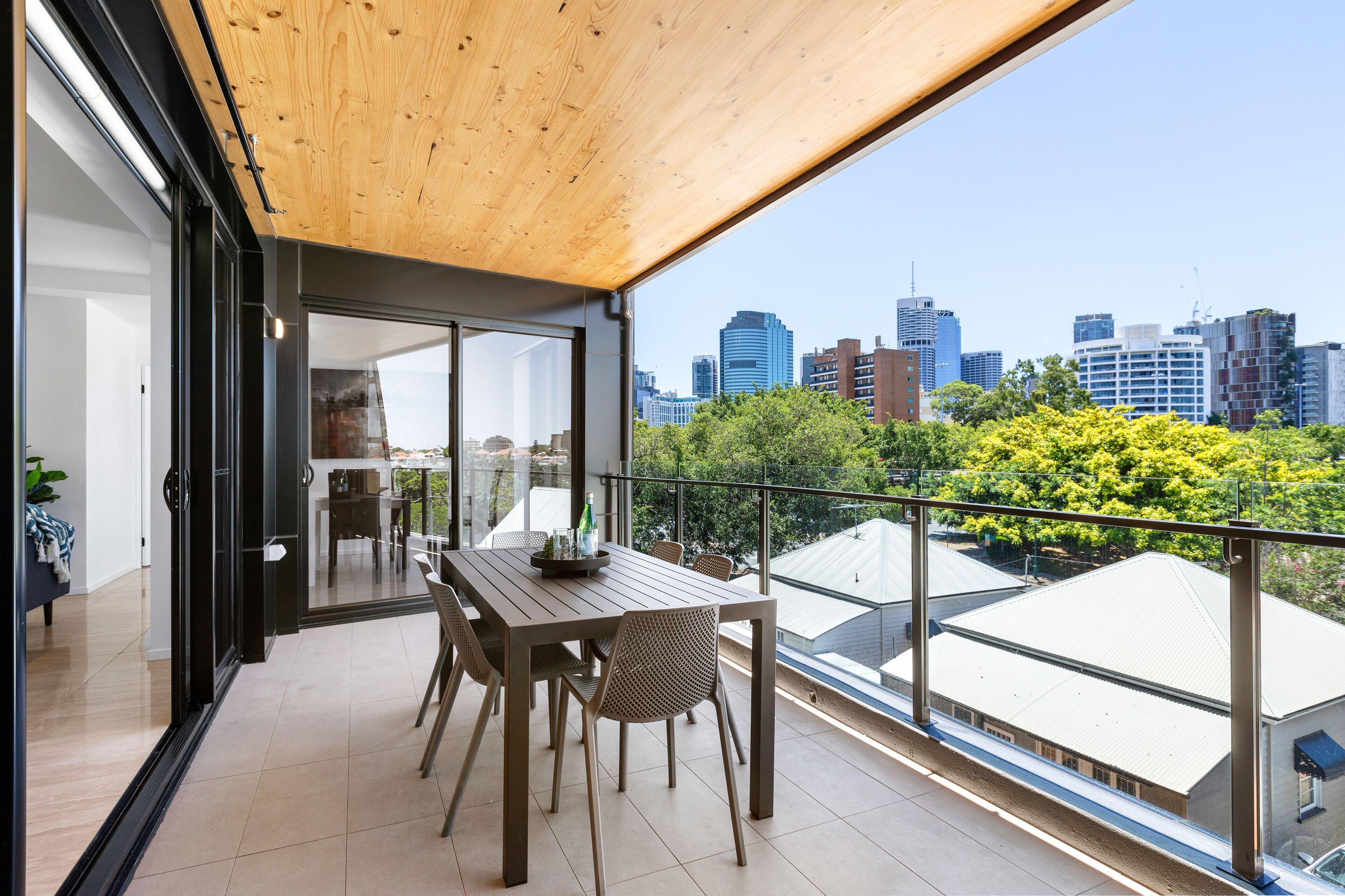 Apartment The Monterey By Urban Rest Brisbane