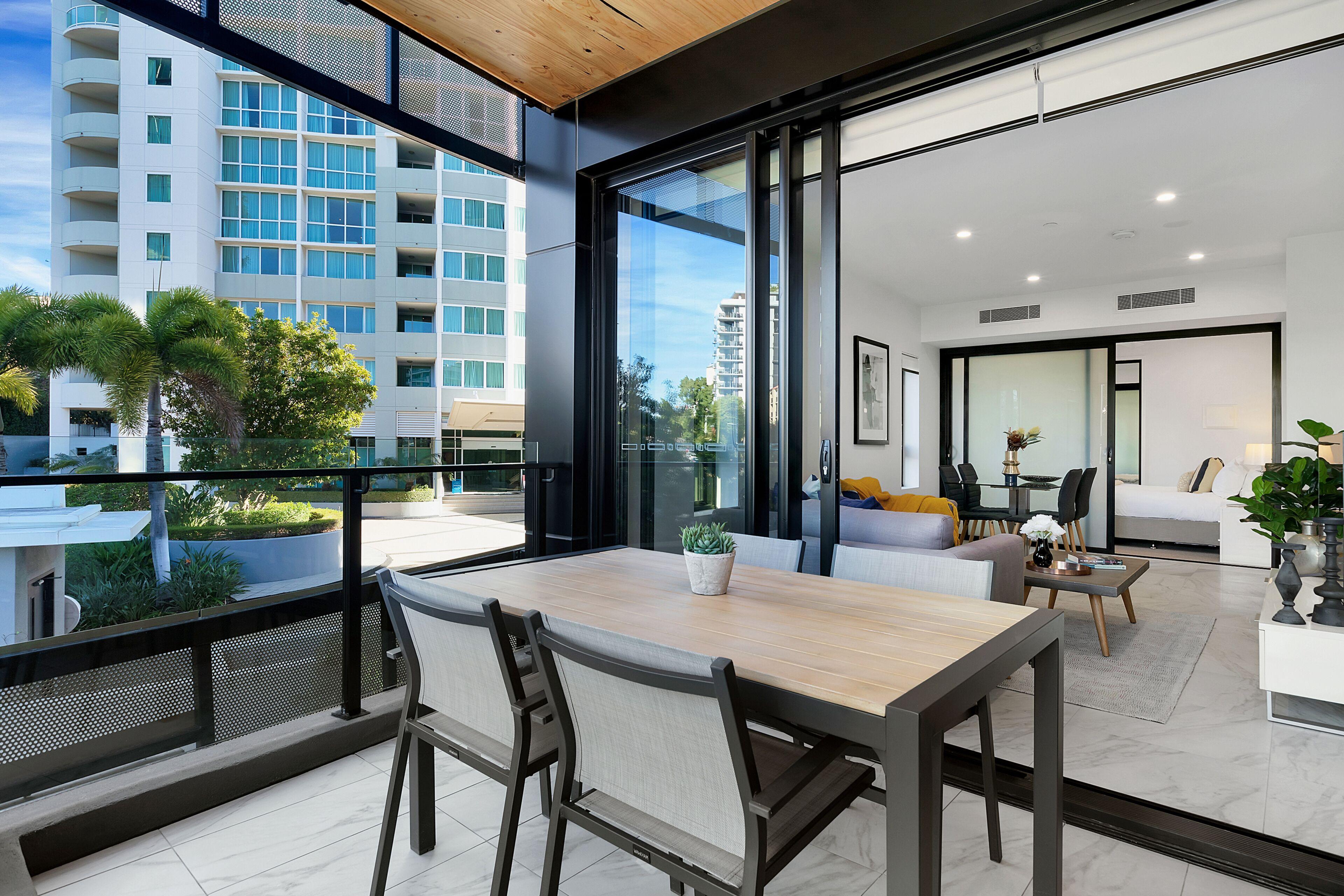 Apartment The Monterey By Urban Rest