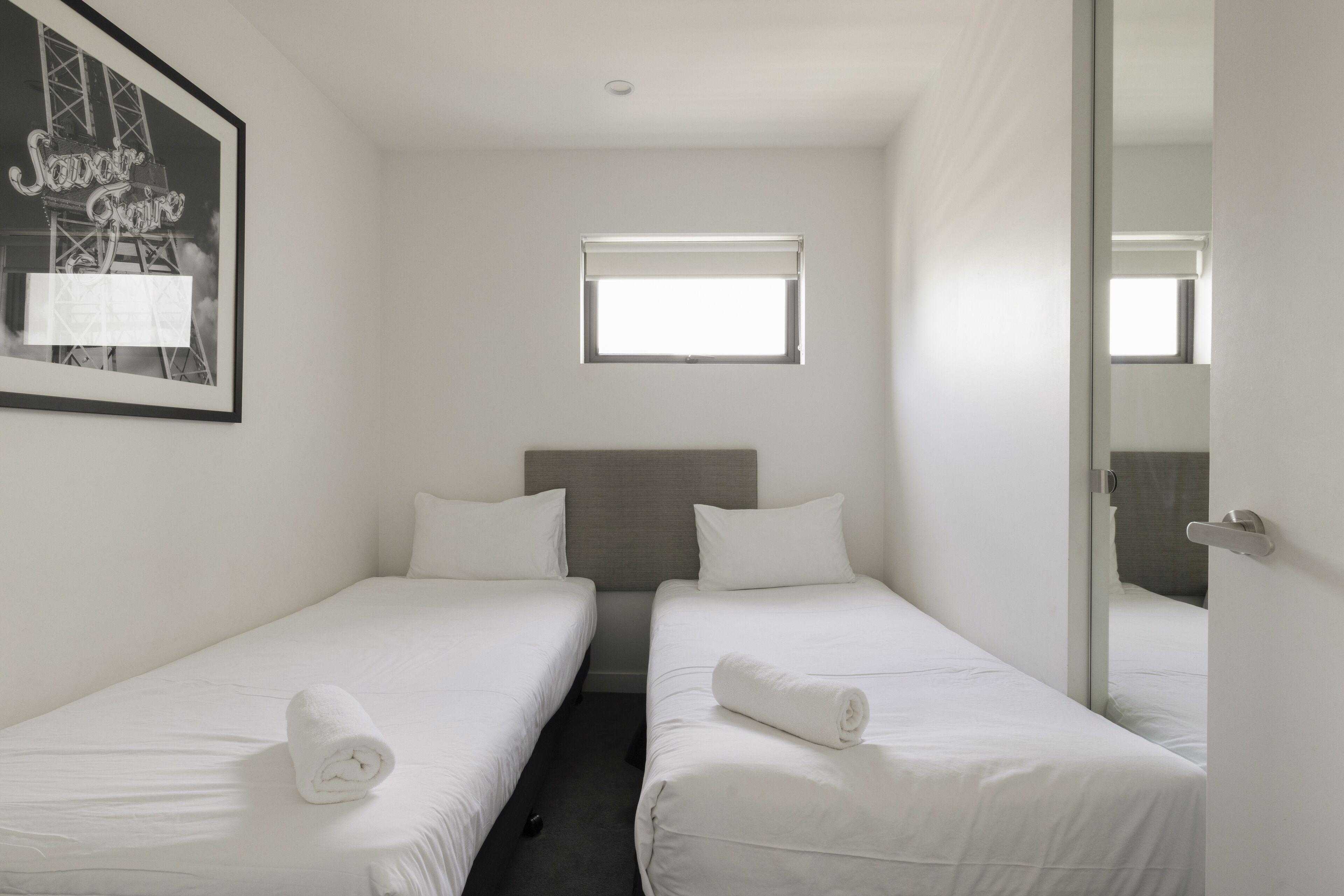The Milton Aparthotel 4*