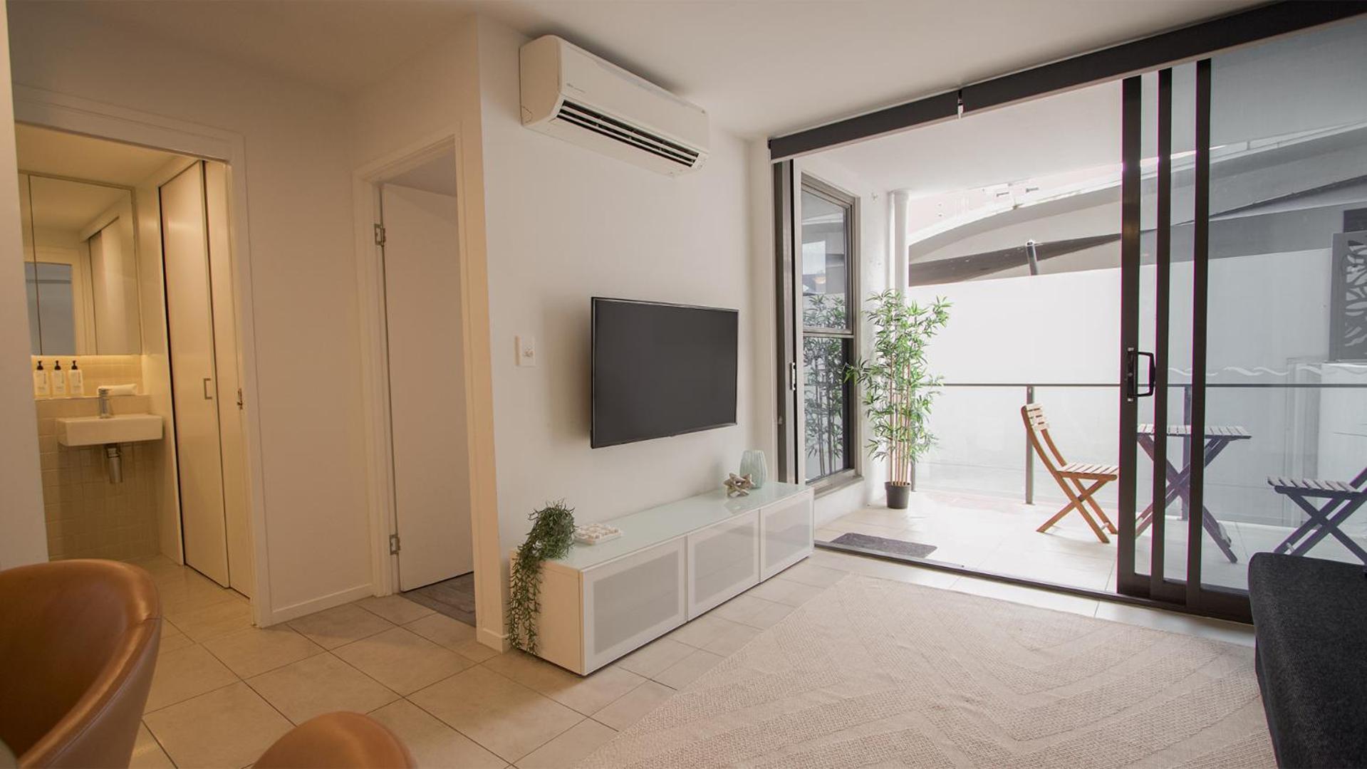 Apartment Spacious 2 Bedroom In Brisbane