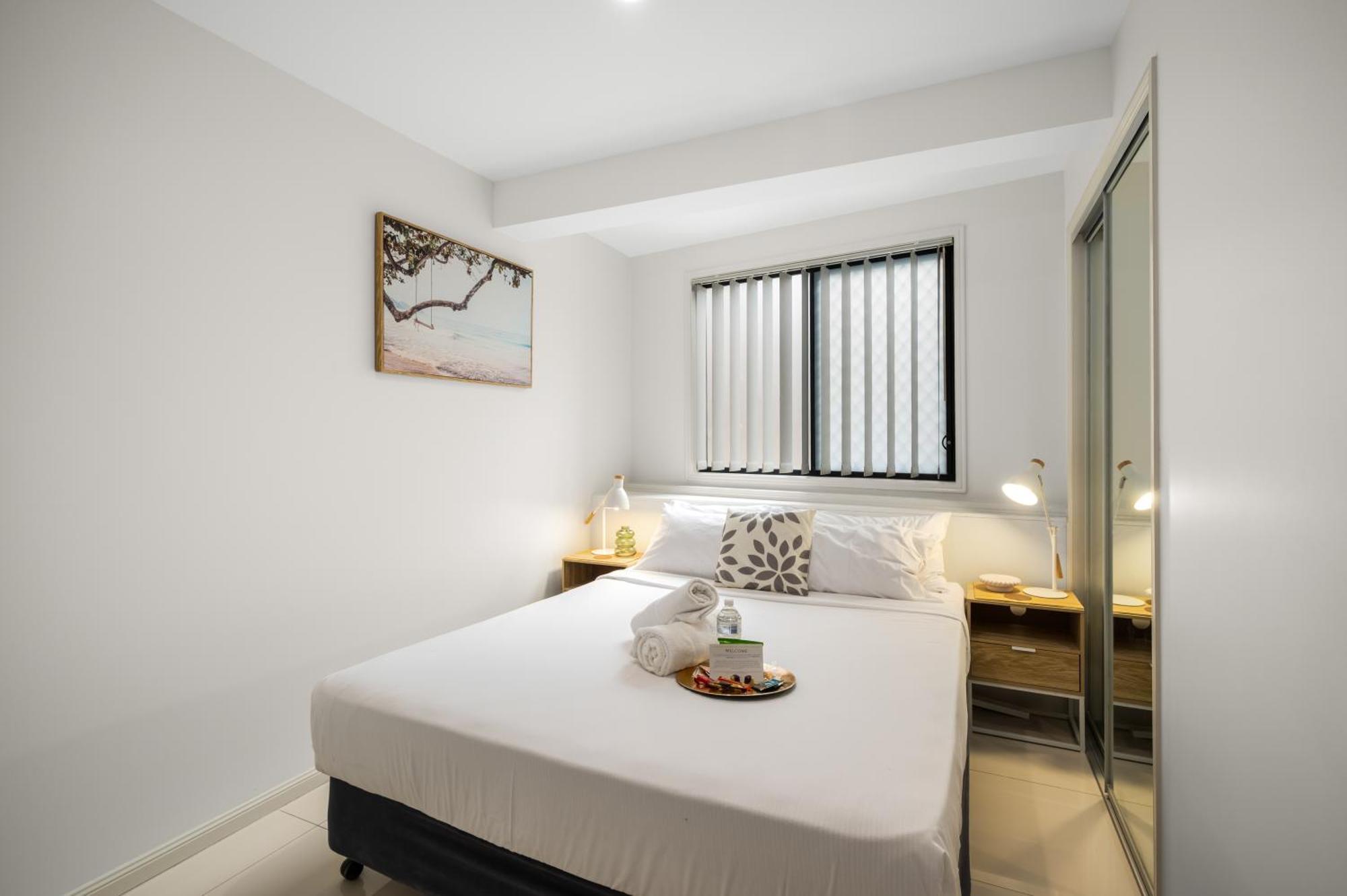 Apartment Smart Self Check-in - Sunnybank Station *