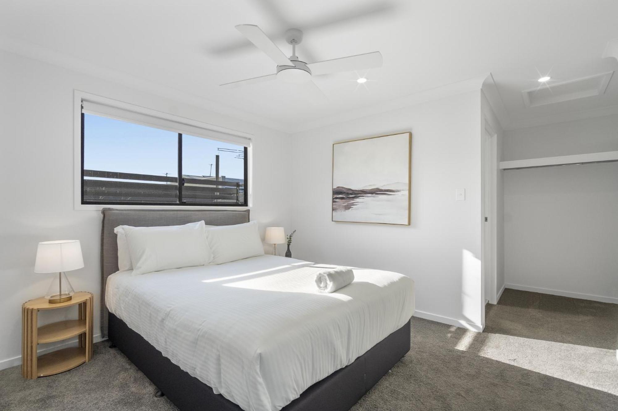Retreat With Parking Close To Greenslopes Hospital Holiday home