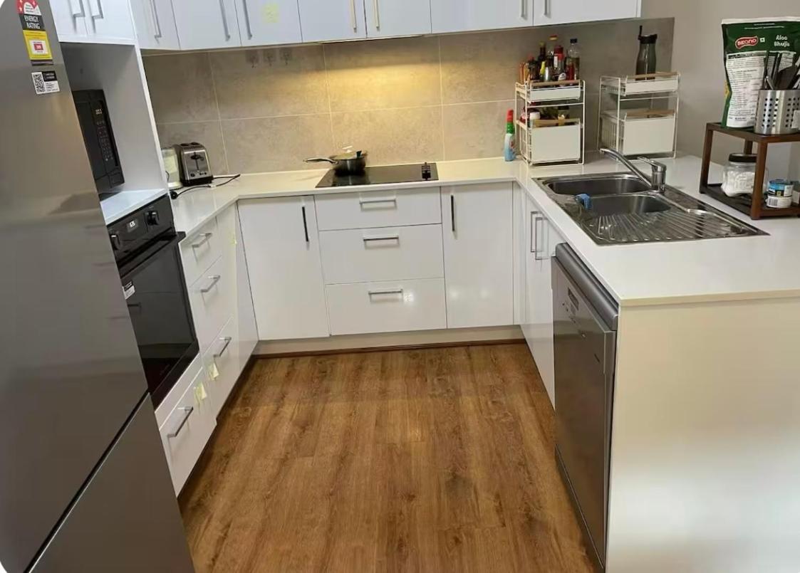 Uq 10mins Walk To The Door U1 Homestay