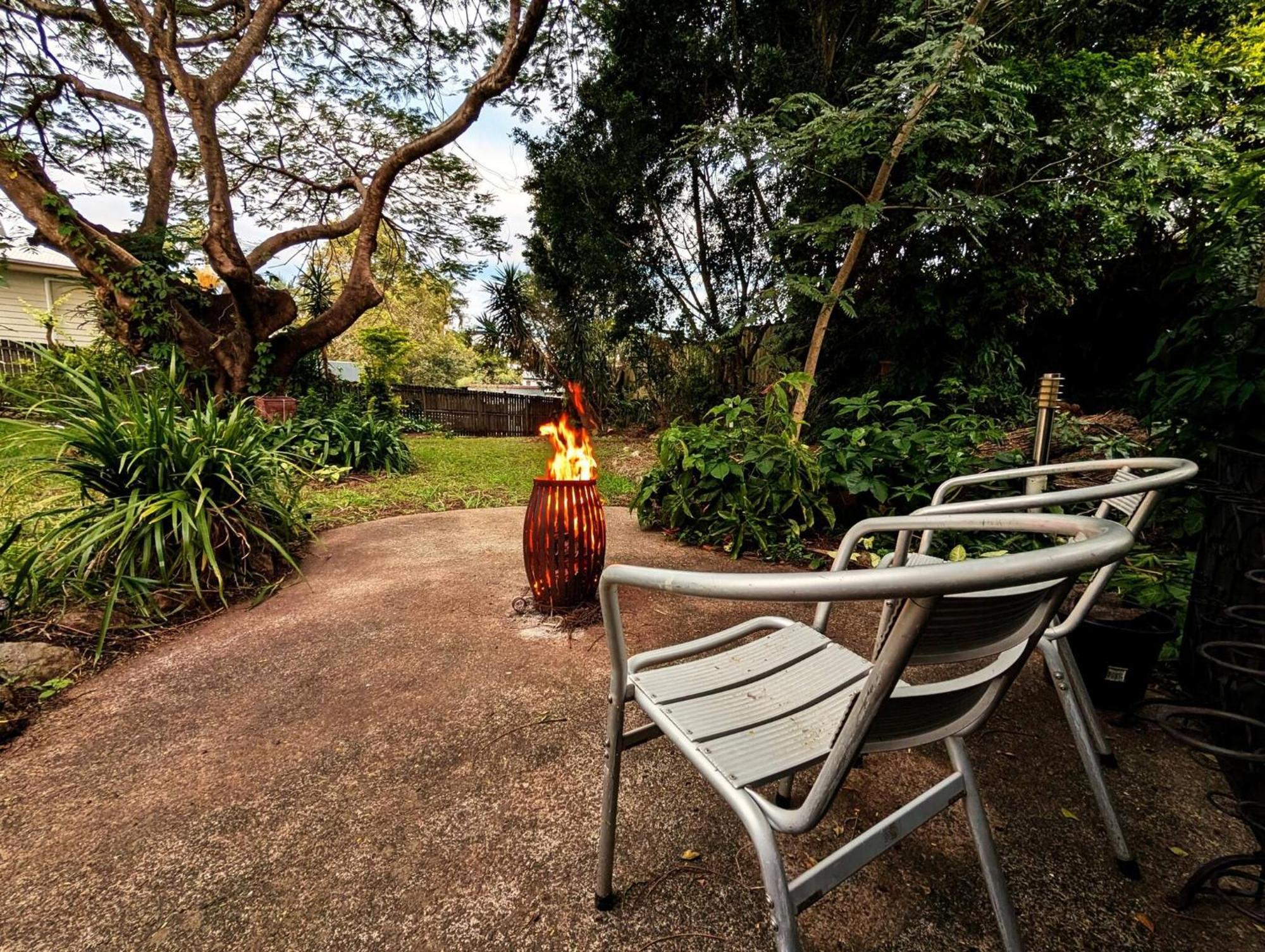 Peaceful, Modern, Lowtoxic, Bfast Included Holiday home