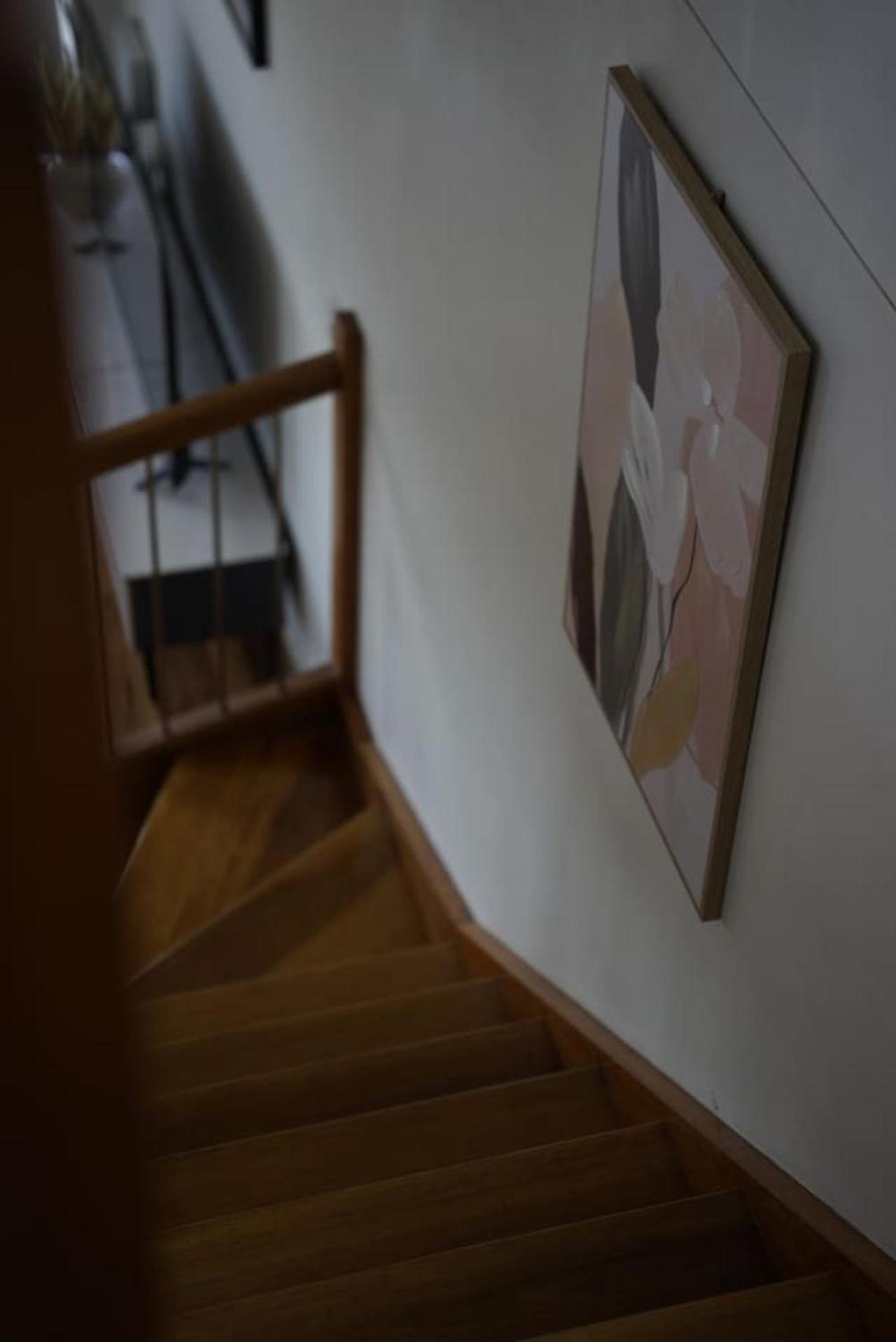 Urban Luxe Retreat 3-level Stylish Near Cbd Brisbane