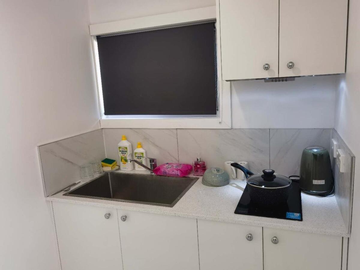 The Tiny Retreat With Private Entrance Apartment