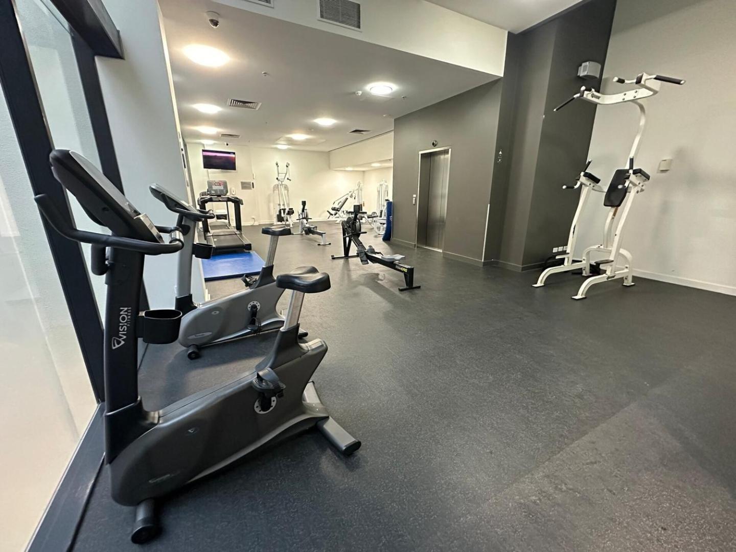 Modern Cbd 2 Bedroom With Free Parking Brisbane