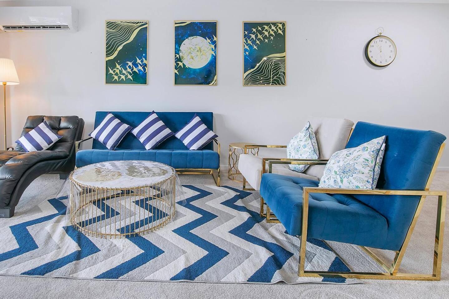 Saphira Edge - Art Deco Elegance In Brisbane's Heart