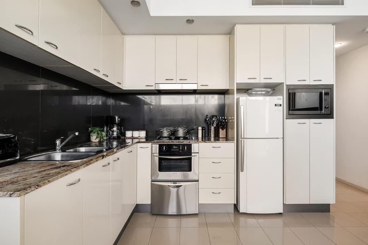 Seednest Comfort & Convenience In Cbd Core Apartment