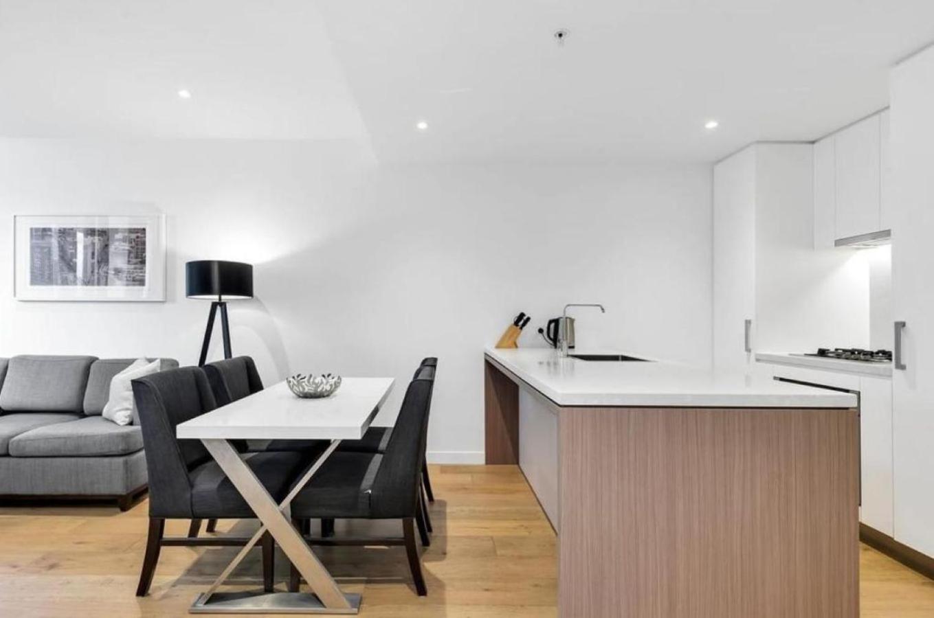 Fortitude Valley 1brm With Skyline Views * Brisbane