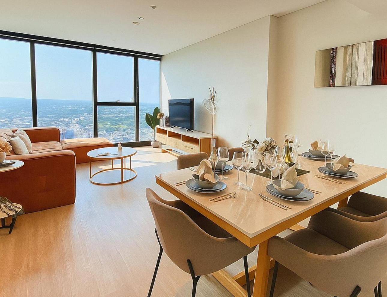 Skytower Apartment *