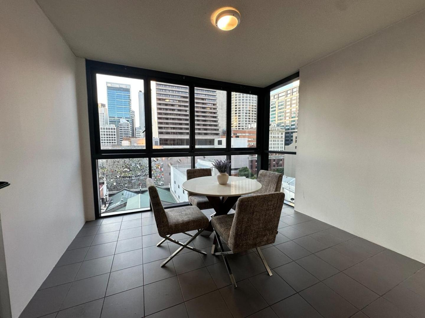 Modern Cbd 2 Bedroom With Free Parking