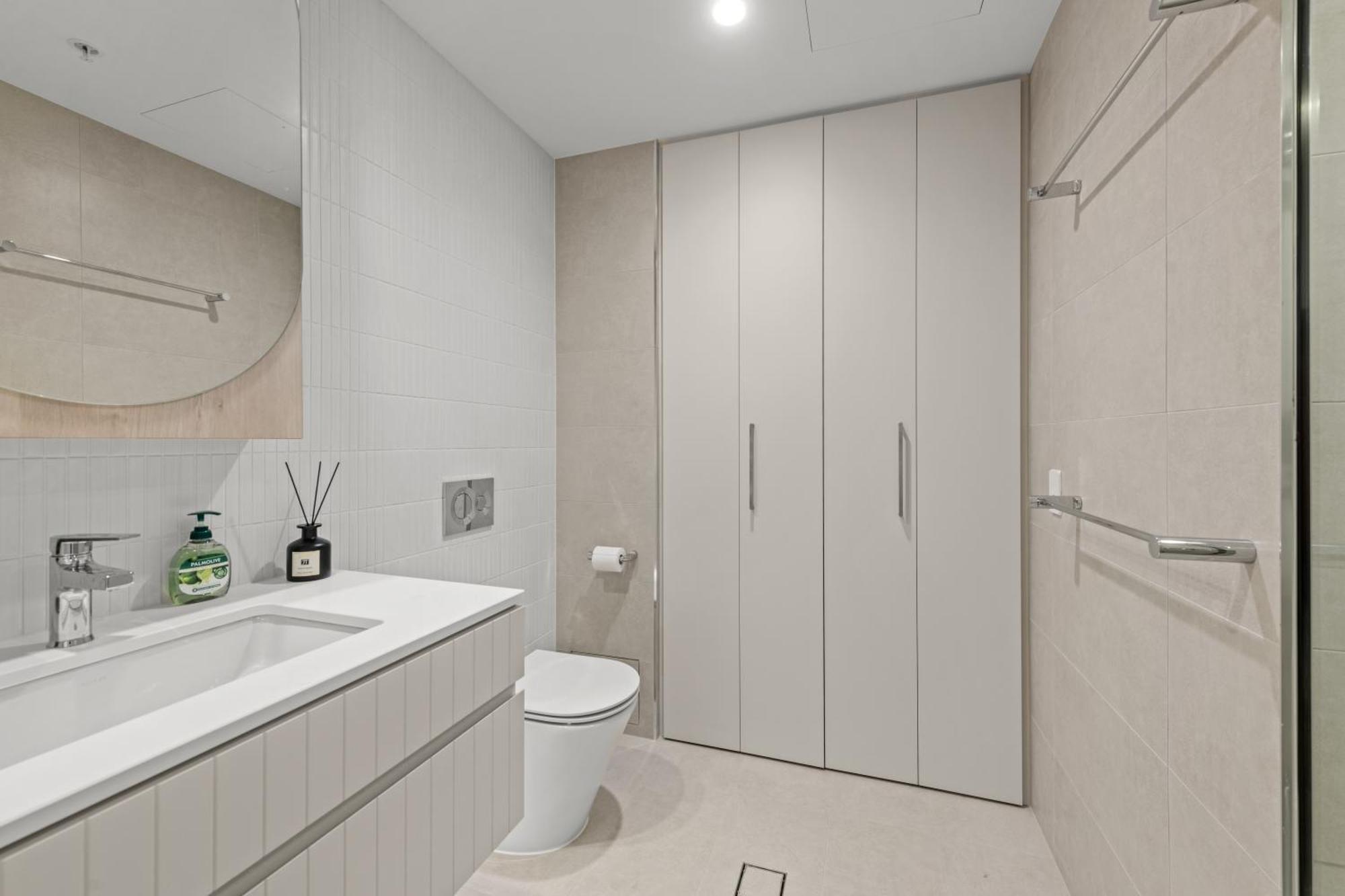 The One Residences Apartment