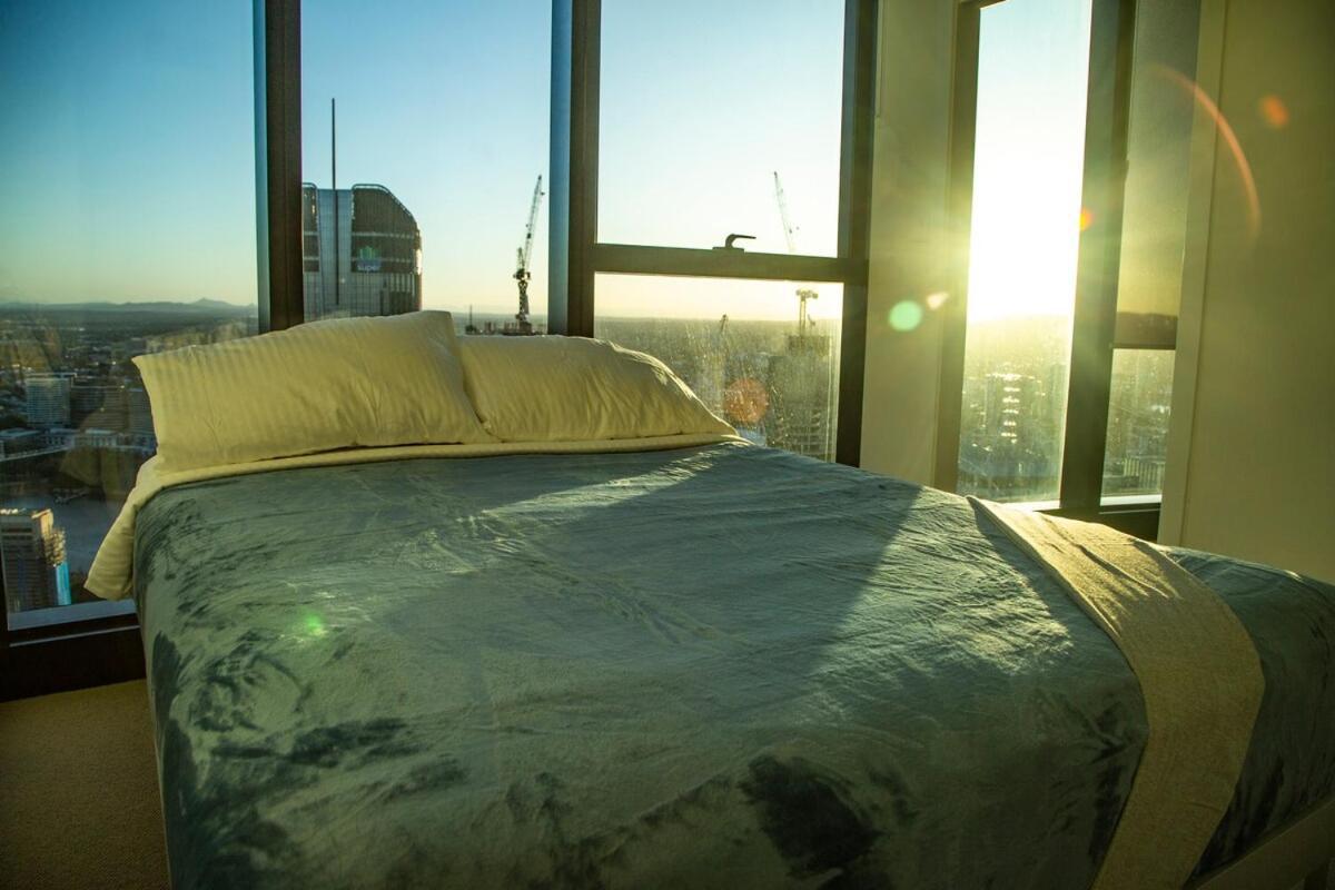 Four Bedroom In Cbd Apartment Brisbane