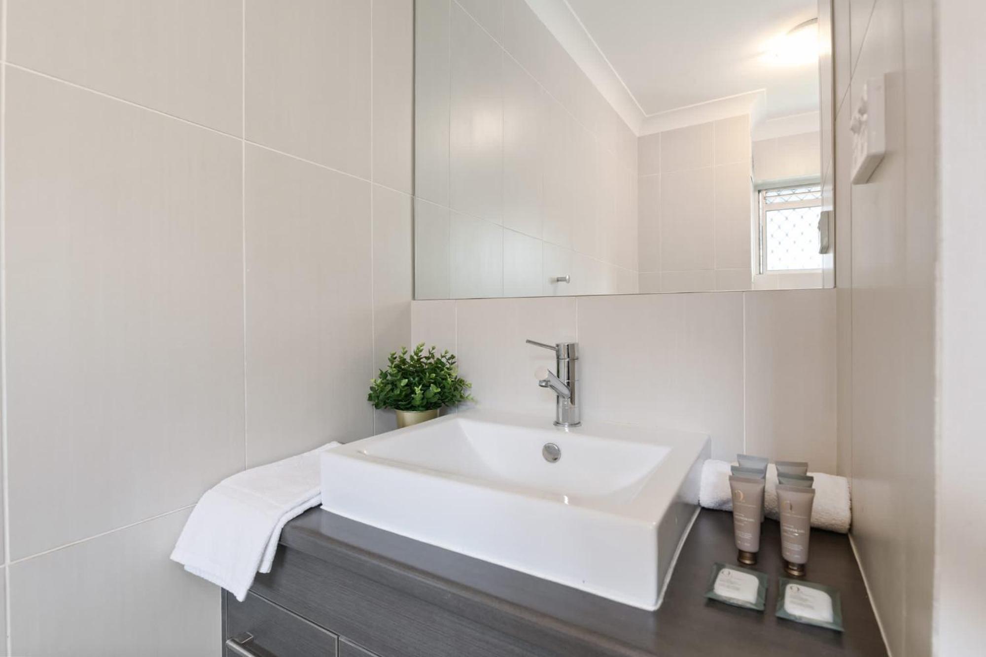 Apartment Pine Street Bulimba *