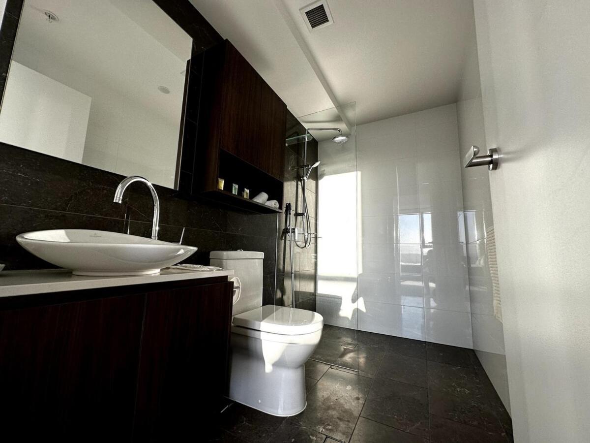 Apartment Four Bedroom In Cbd *