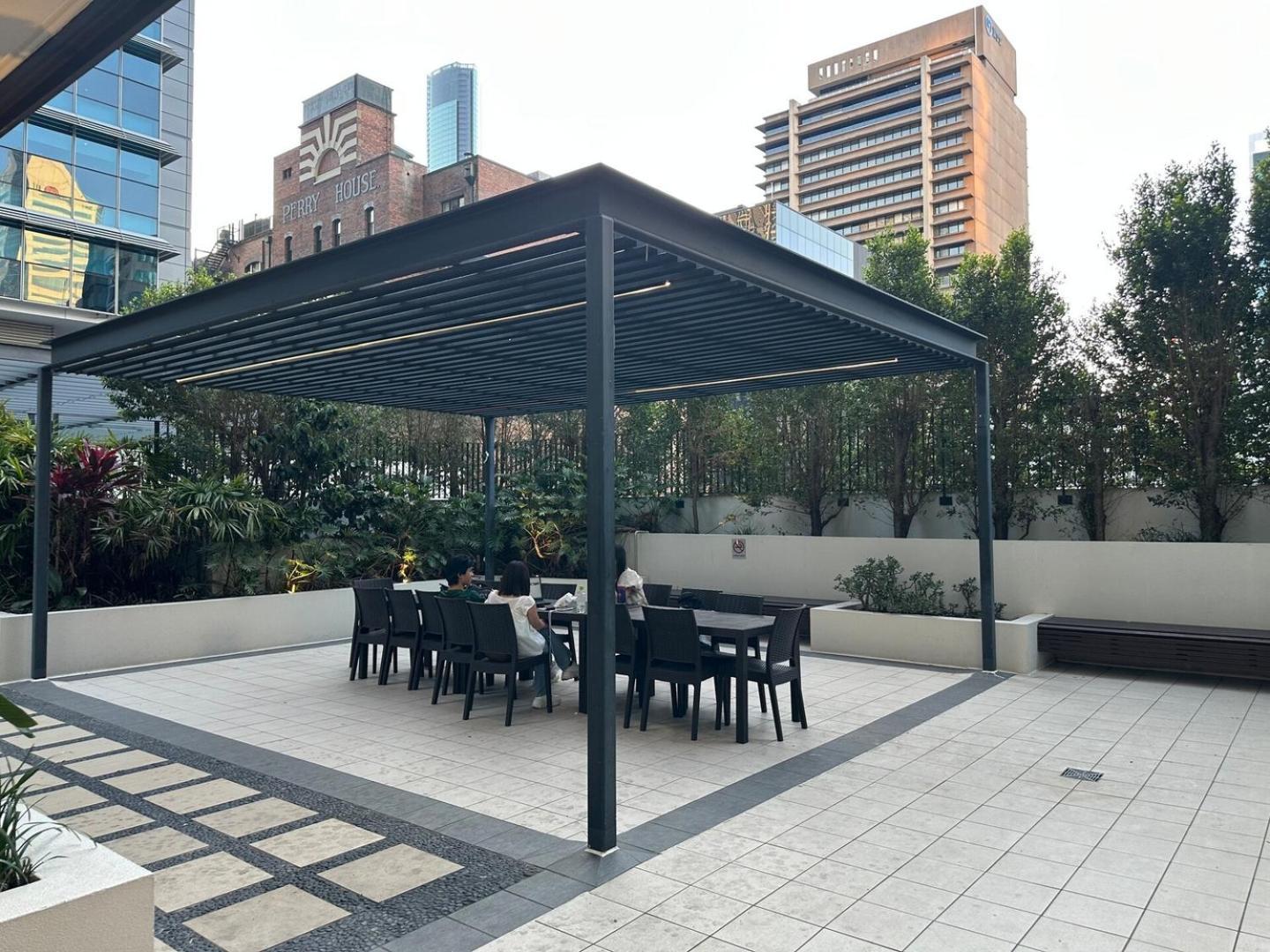 Apartment Modern Cbd 2 Bedroom With Free Parking