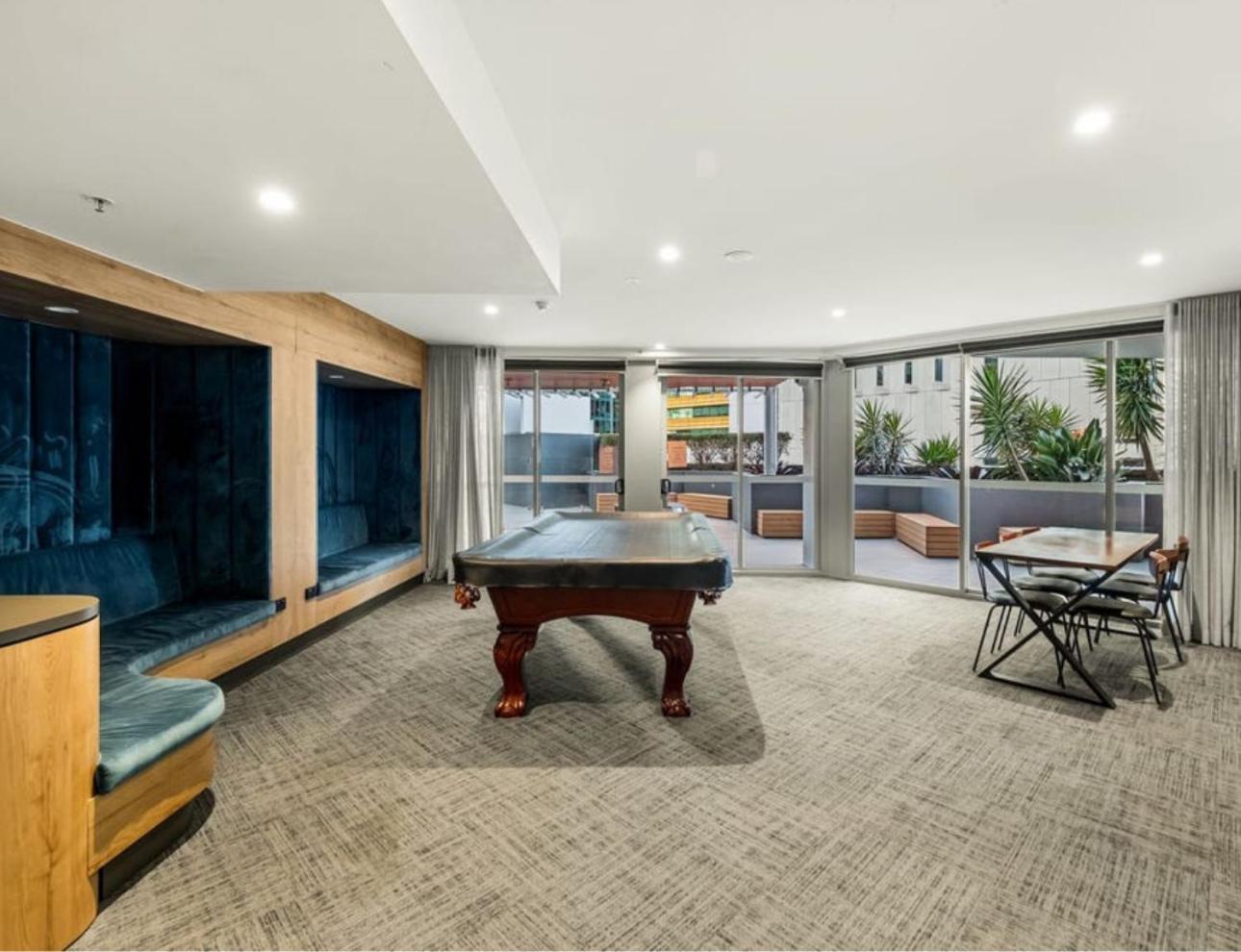 Apartment Evolution *