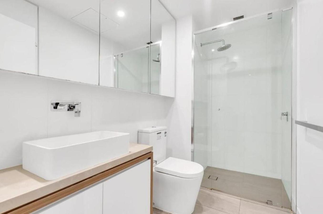 Apartment Fortitude Valley 1brm With Skyline Views Brisbane