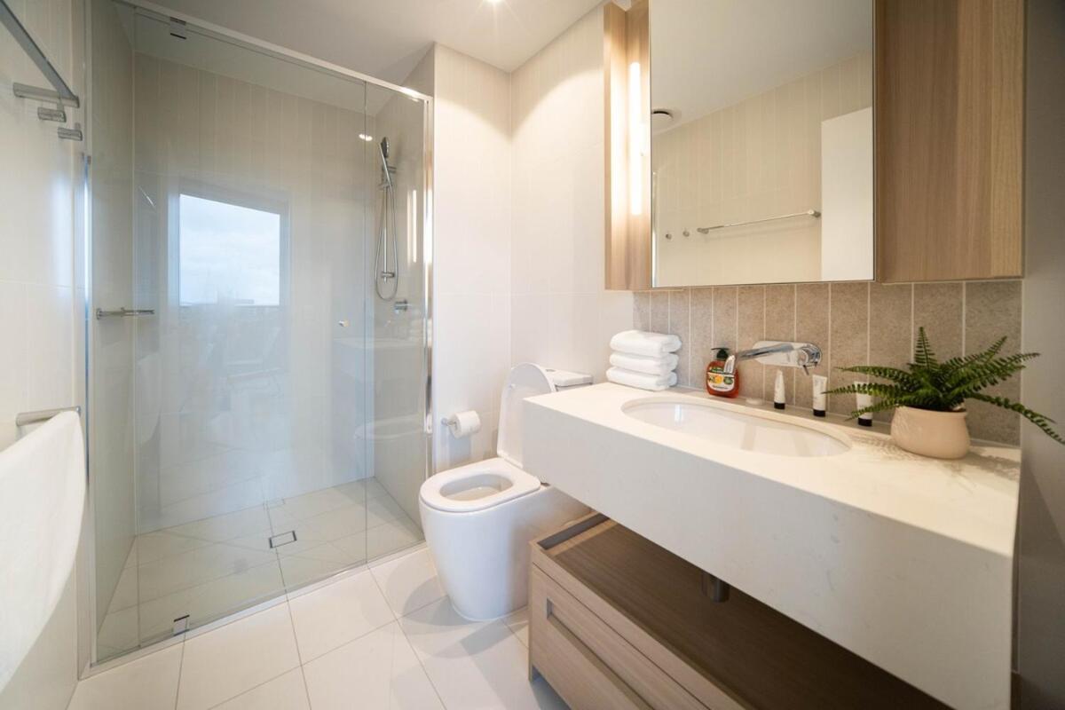 Stylish 2b1b In Qw Brand New & Step To Casino * Brisbane