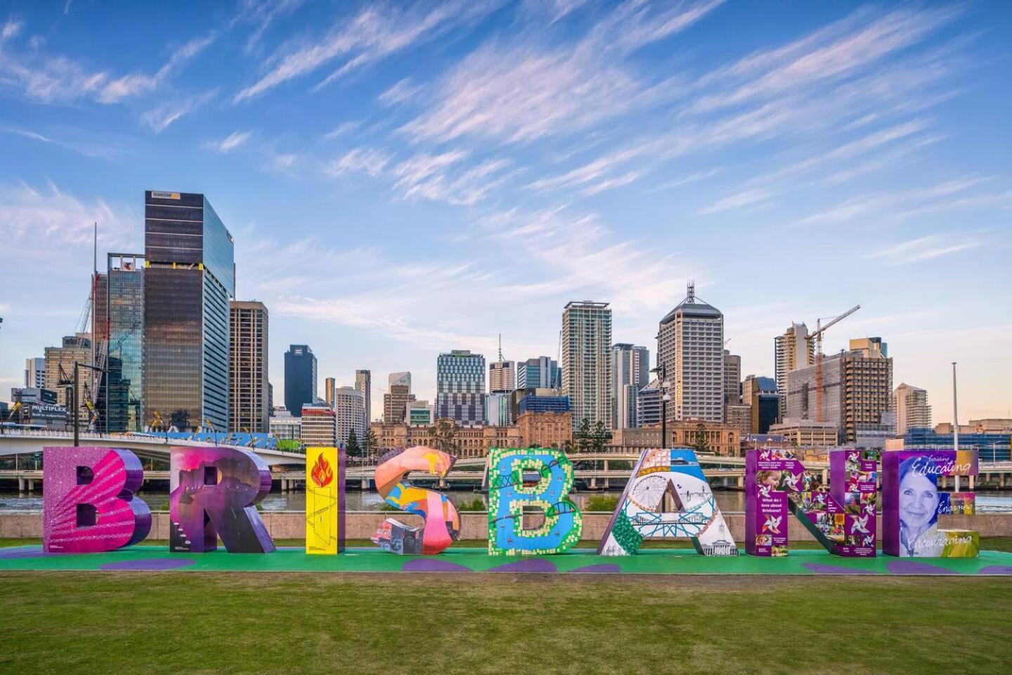 Saphira Edge - Art Deco Elegance In Brisbane's Heart