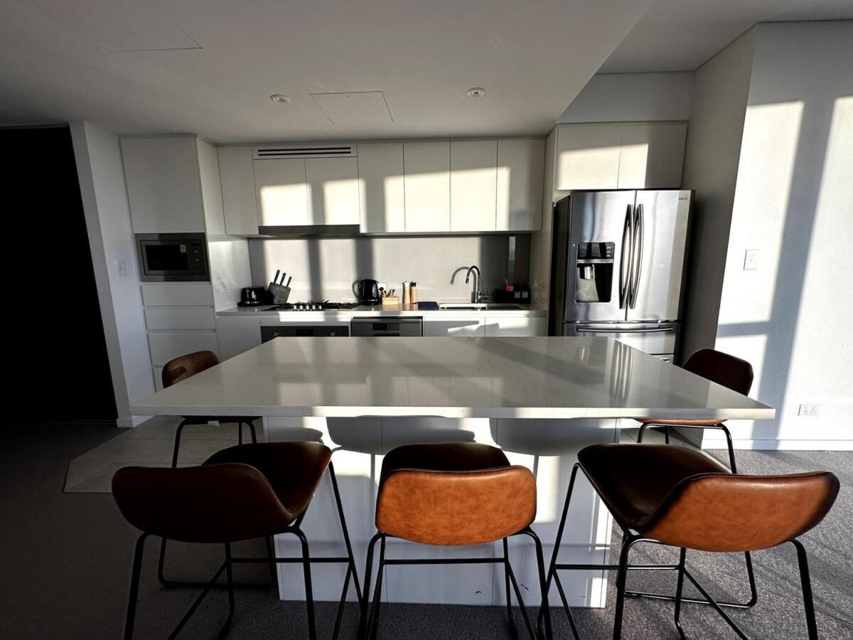 Four Bedroom In Cbd Brisbane