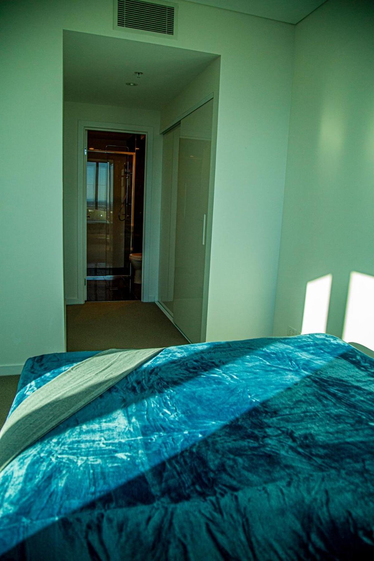 Four Bedroom In Cbd Apartment