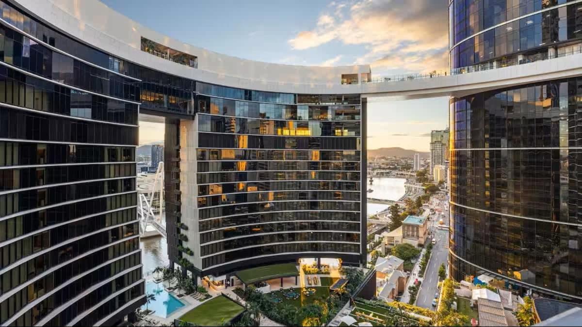 1br Retreat- & River Views Queen's Wharf