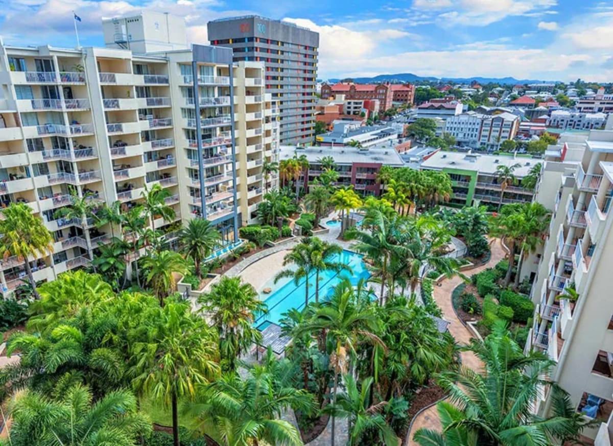 Oasis - Free Parking Gym Pool - Sleep 6 Brisbane