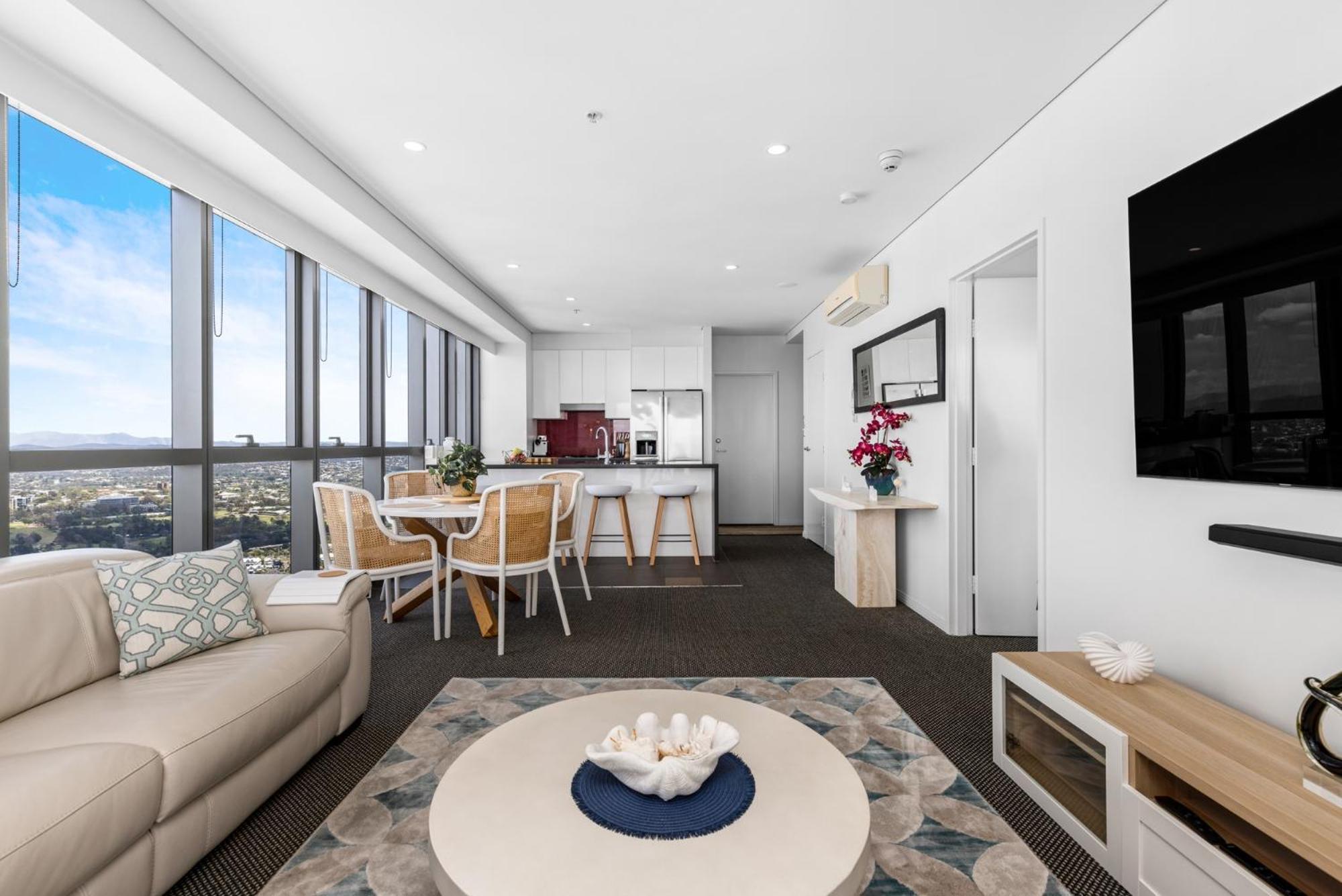 Stunning River View 2-bed With Pool, Sauna And Gym * Brisbane