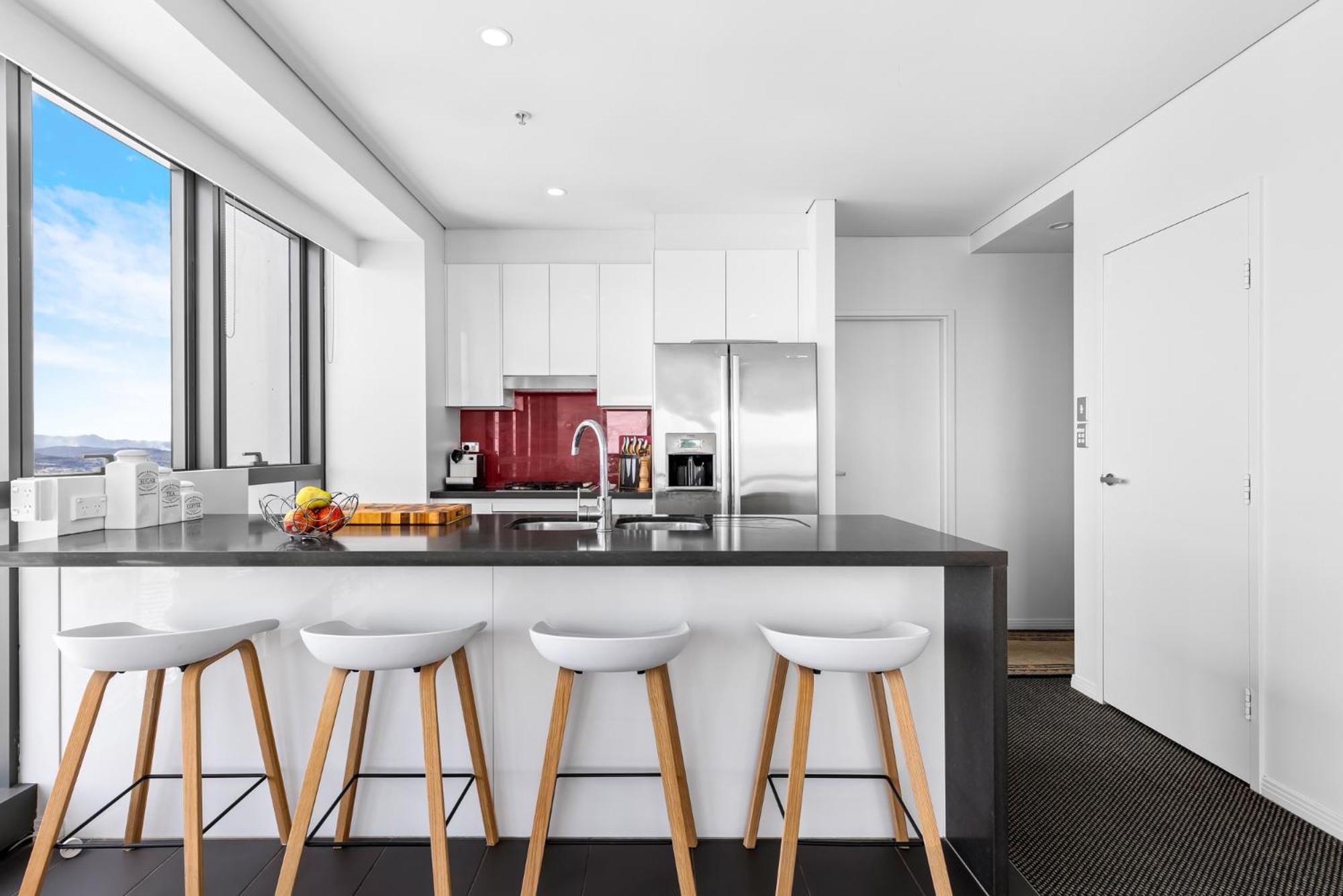 Apartment Stunning River View 2-bed With Pool, Sauna And Gym *