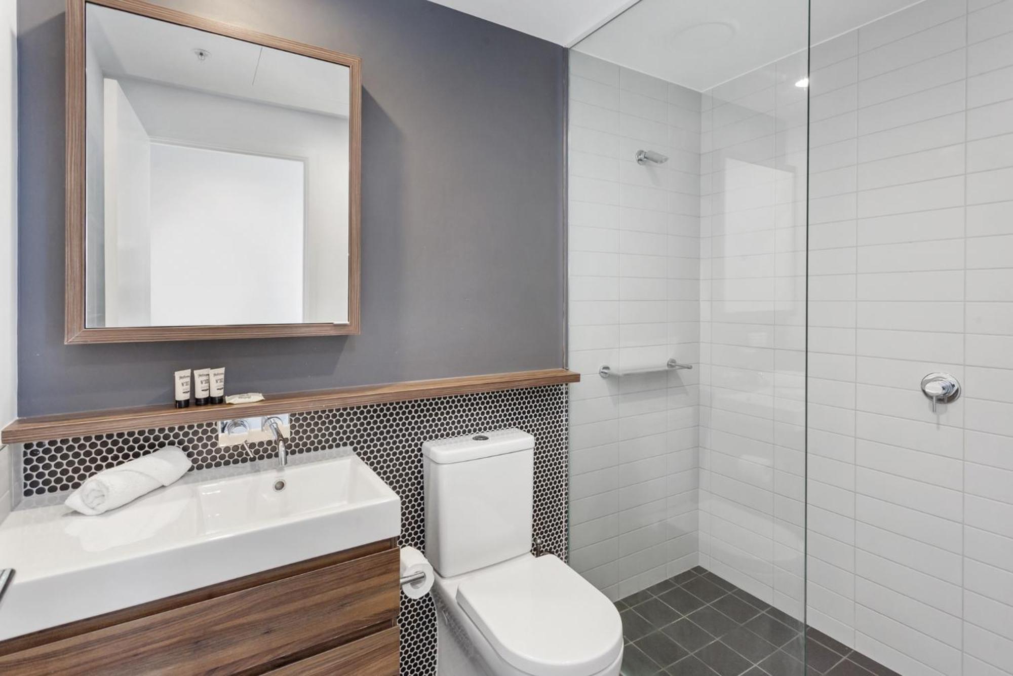 River-view Unit With Rooftop Pool Near Museums Brisbane