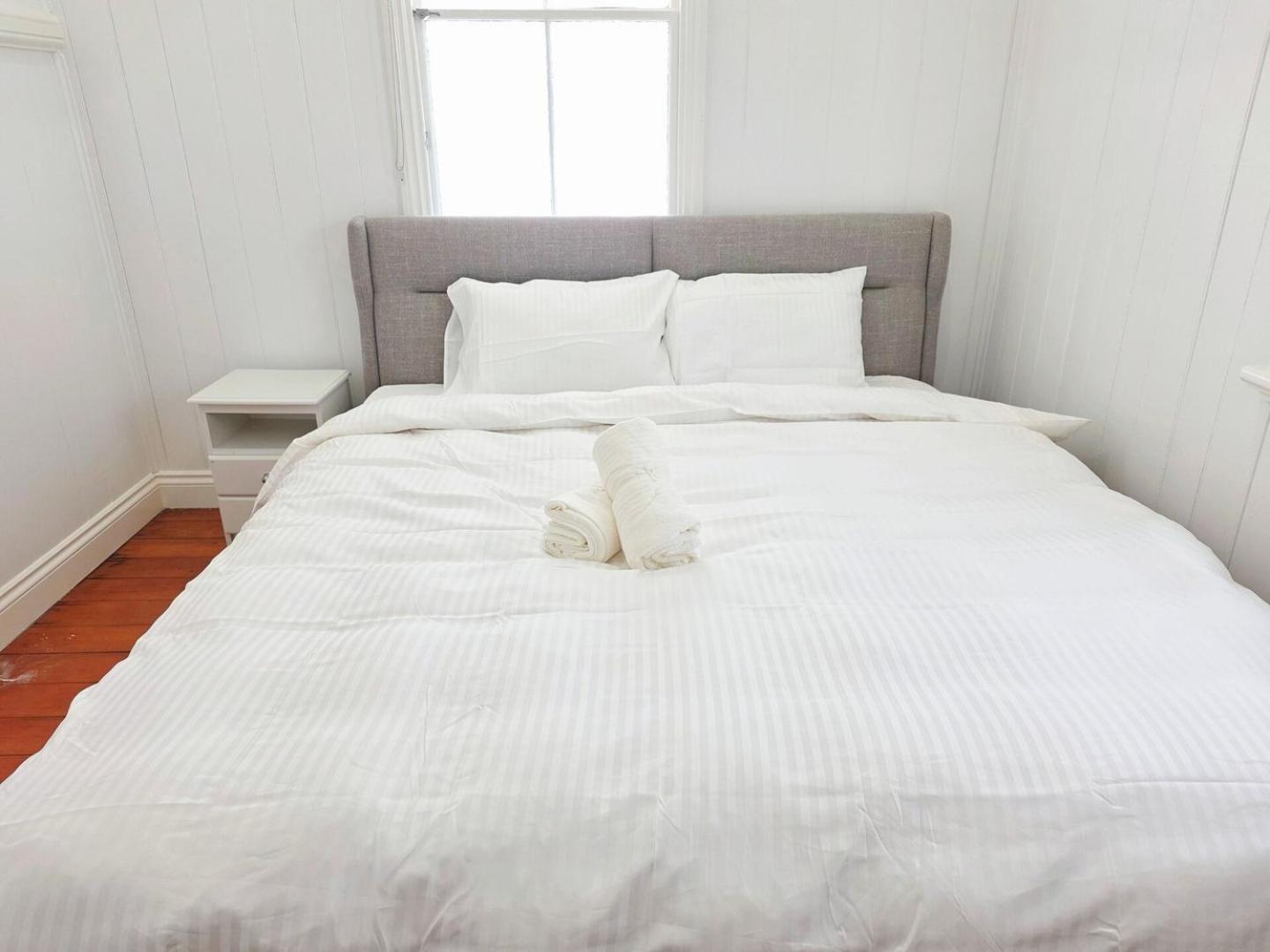 Holiday home East Federation-style Pool