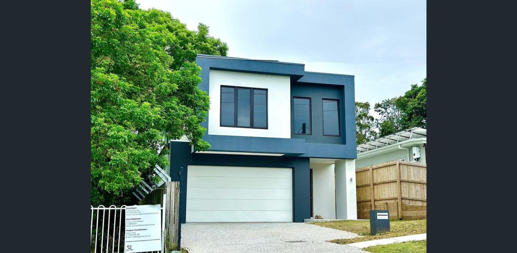 Sunnybank Station 5b Family * Brisbane