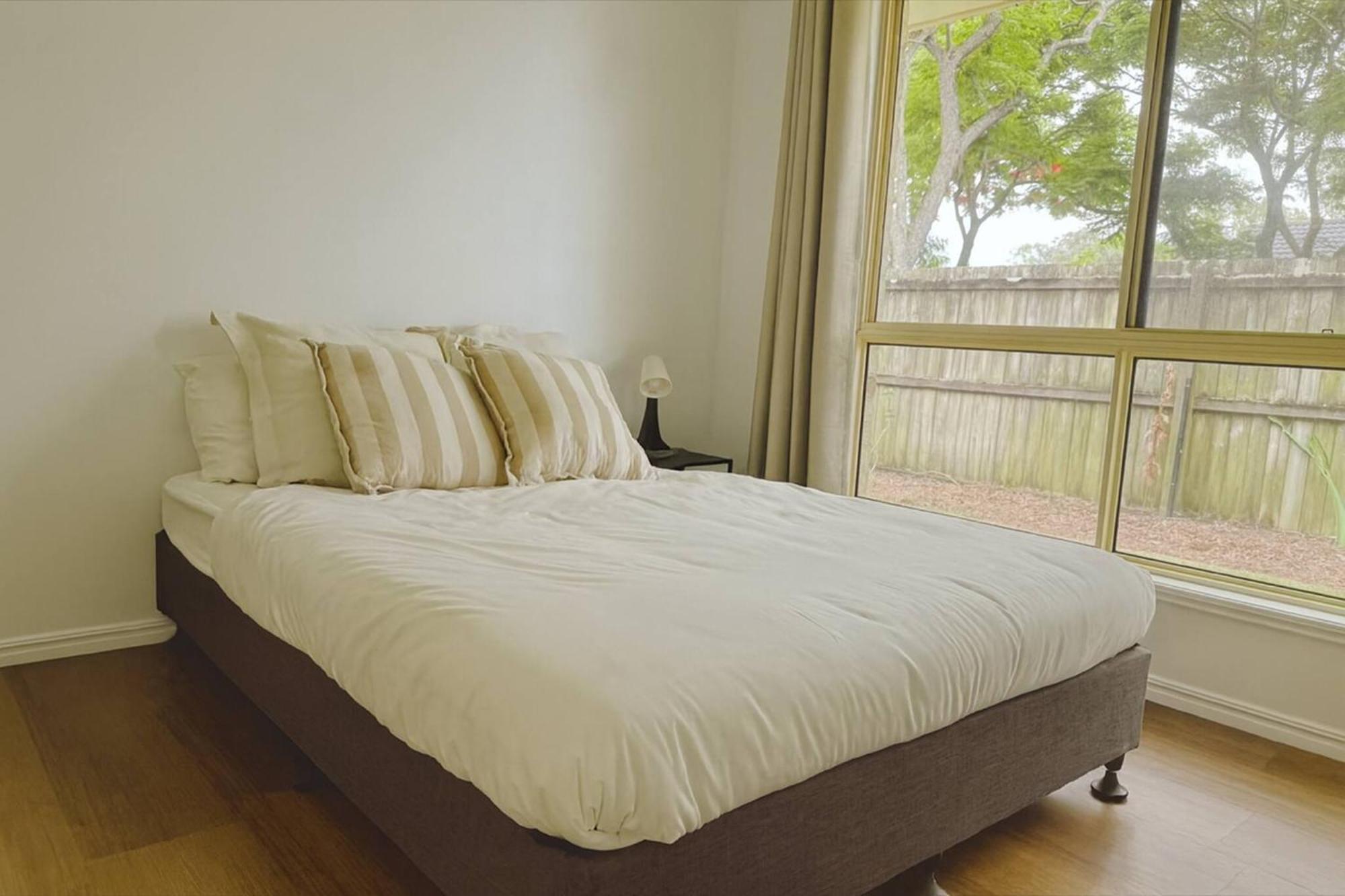 Spacious 3br W Parking In Sunnybank - Relax & Unwind Holiday home *