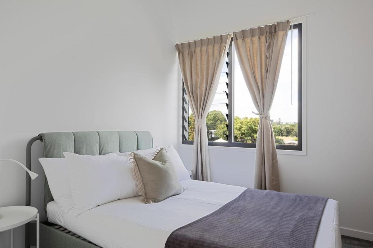 Modern Sanctuary W Sauna - 3bed 2,5bath - Townhome Holiday home Brisbane