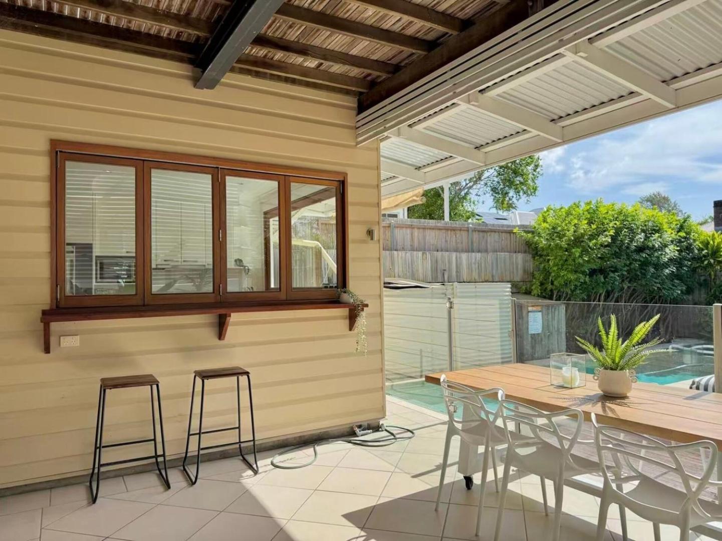 East Federation-style Pool