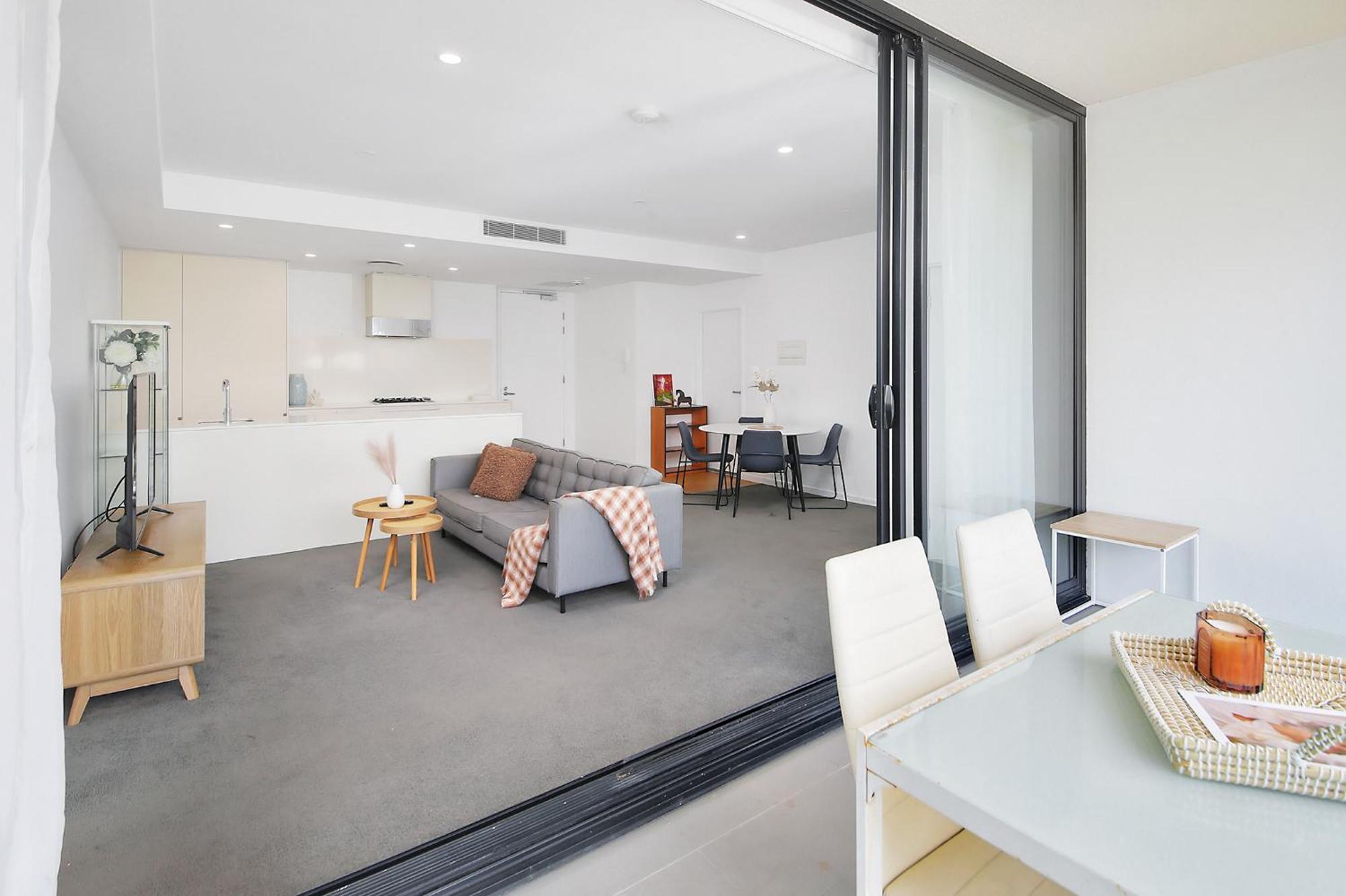 Toowong Cozy 2b2b Retreat With Balcony And Parking Apartment *