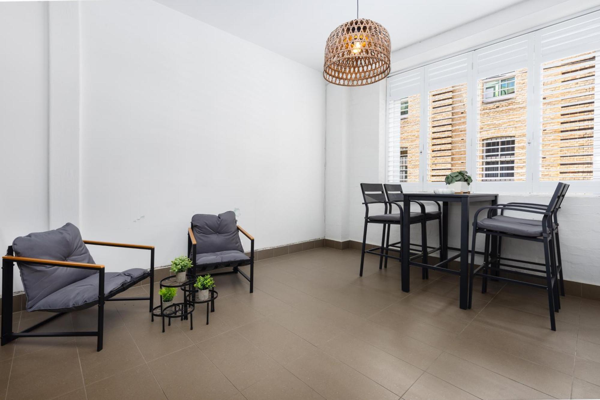 Spacious 3br Heritage With Pool, Parking Apartment