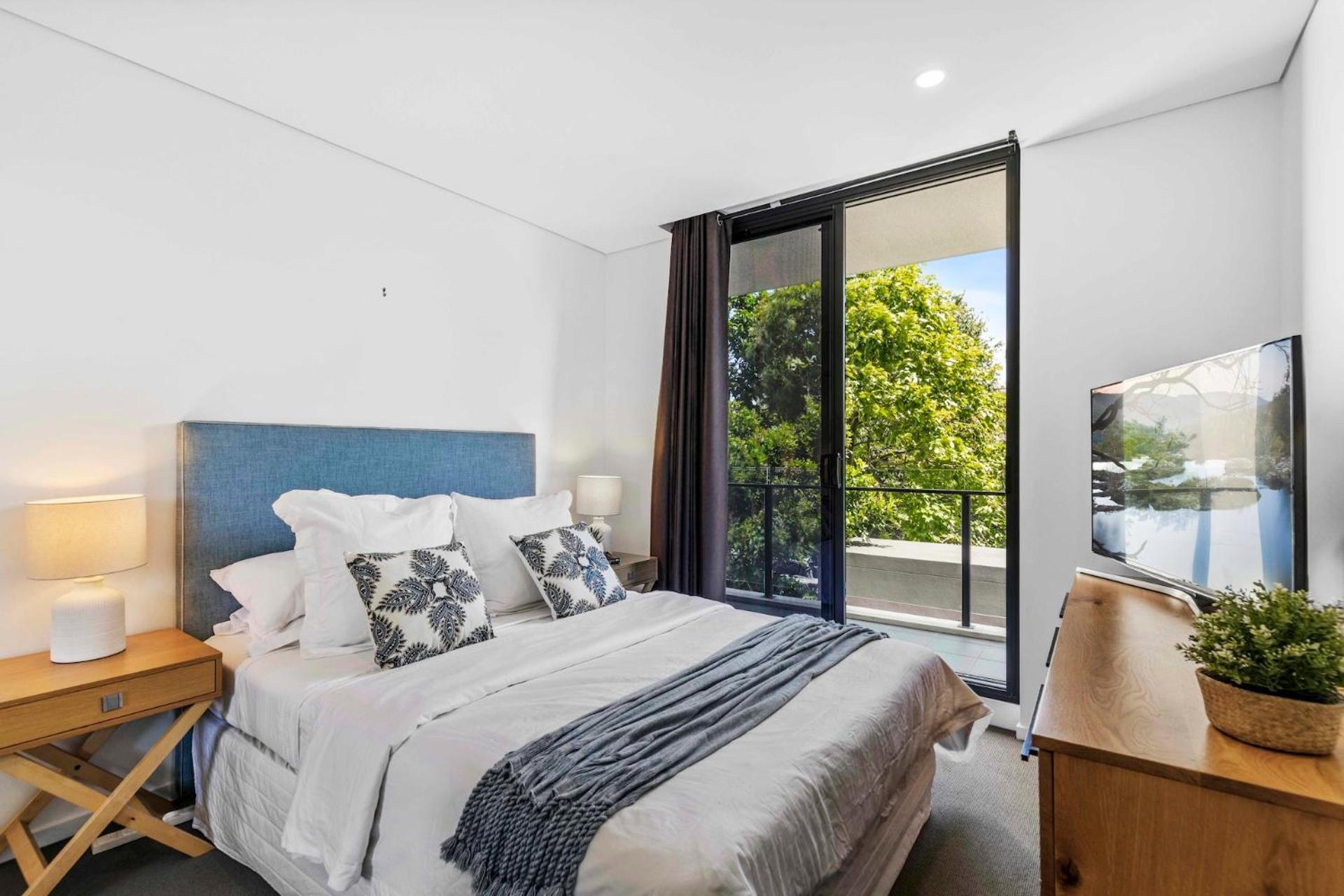 Apartment Park View Retreat -pool - 2 Min Walk Stones Corner