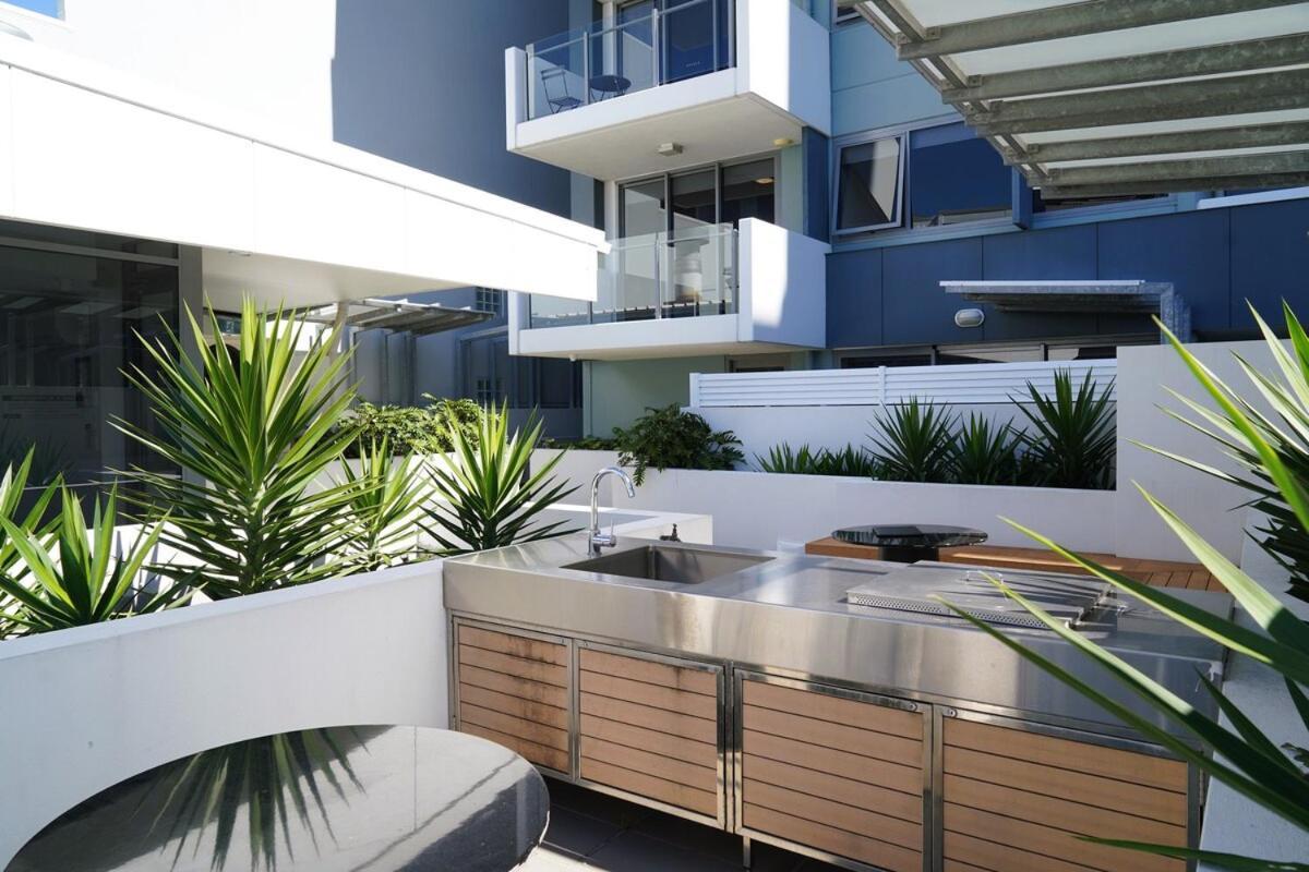 Inner-city 1br Near Showgrounds Apartment