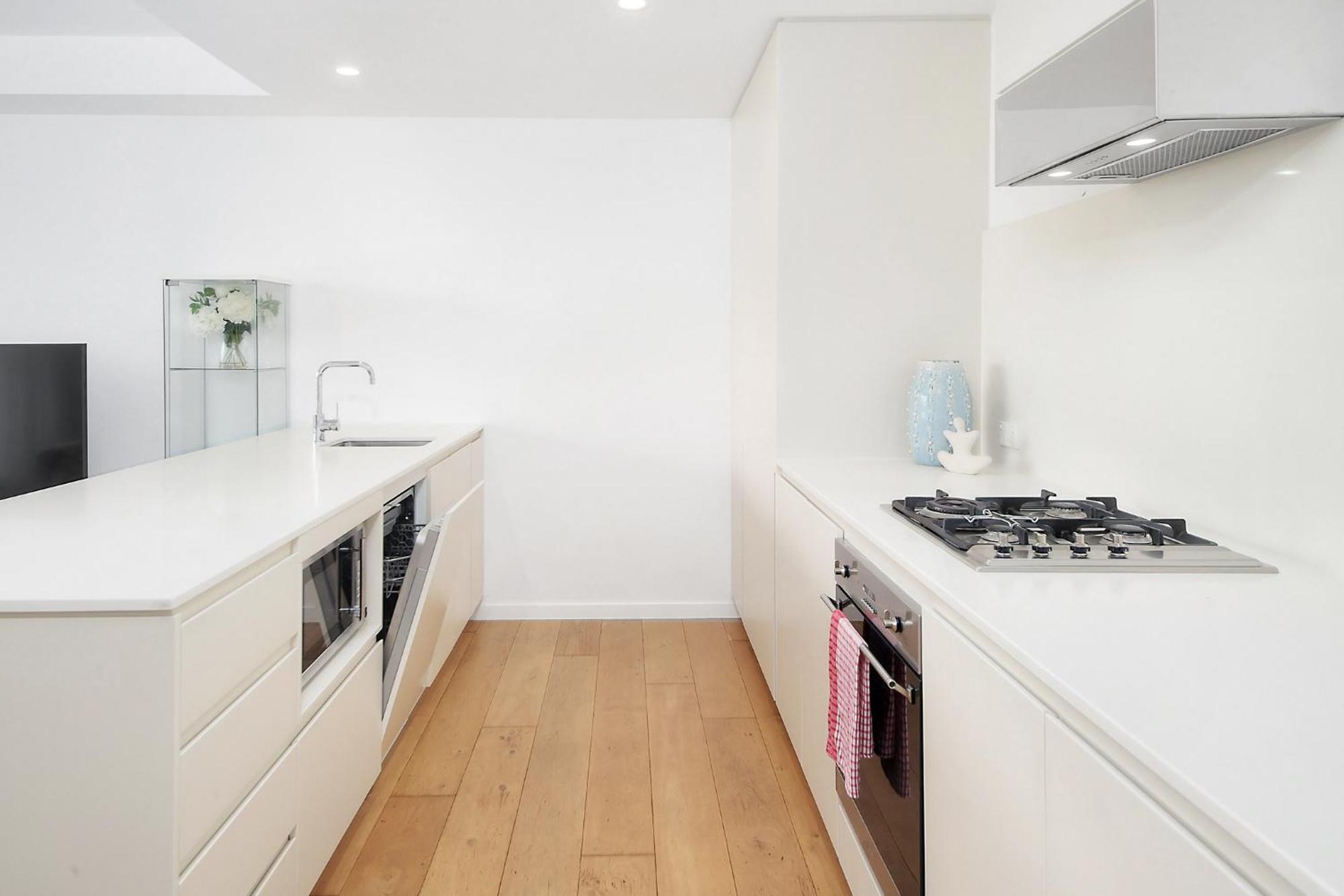 Apartment Toowong Cozy 2b2b Retreat With Balcony And Parking Brisbane