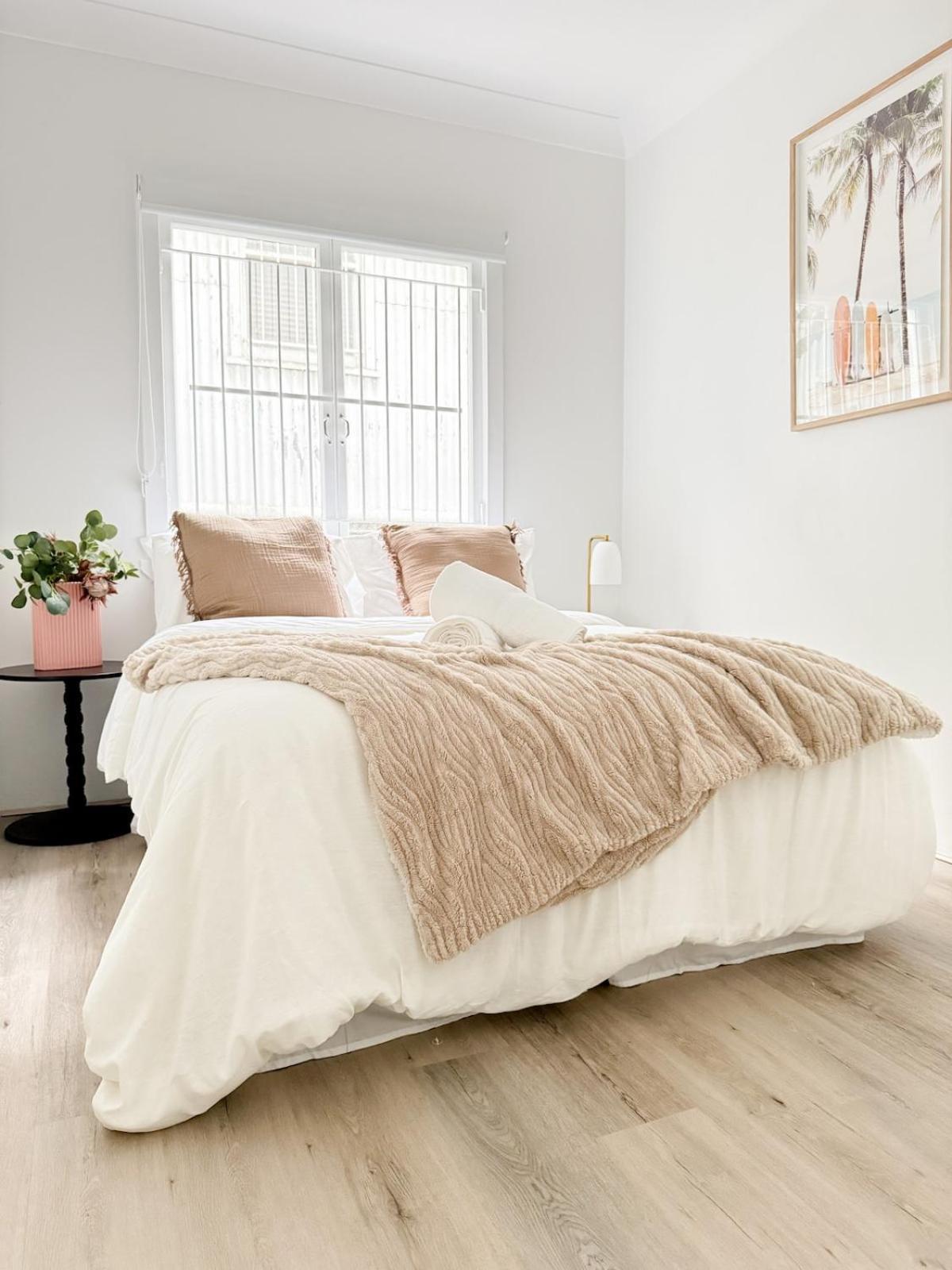 Cbd - 2br - Sleeps 6 - Snacks Wifi - Parking