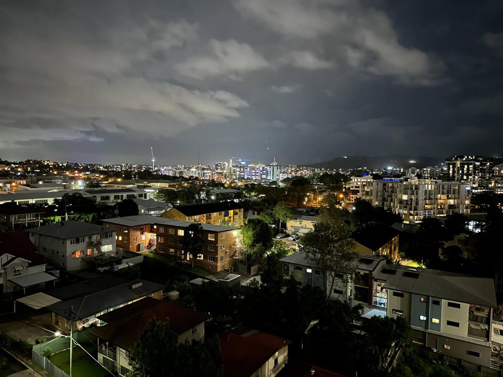 Modern 2-bedroom, 2-bath In West Village, West End Apartment