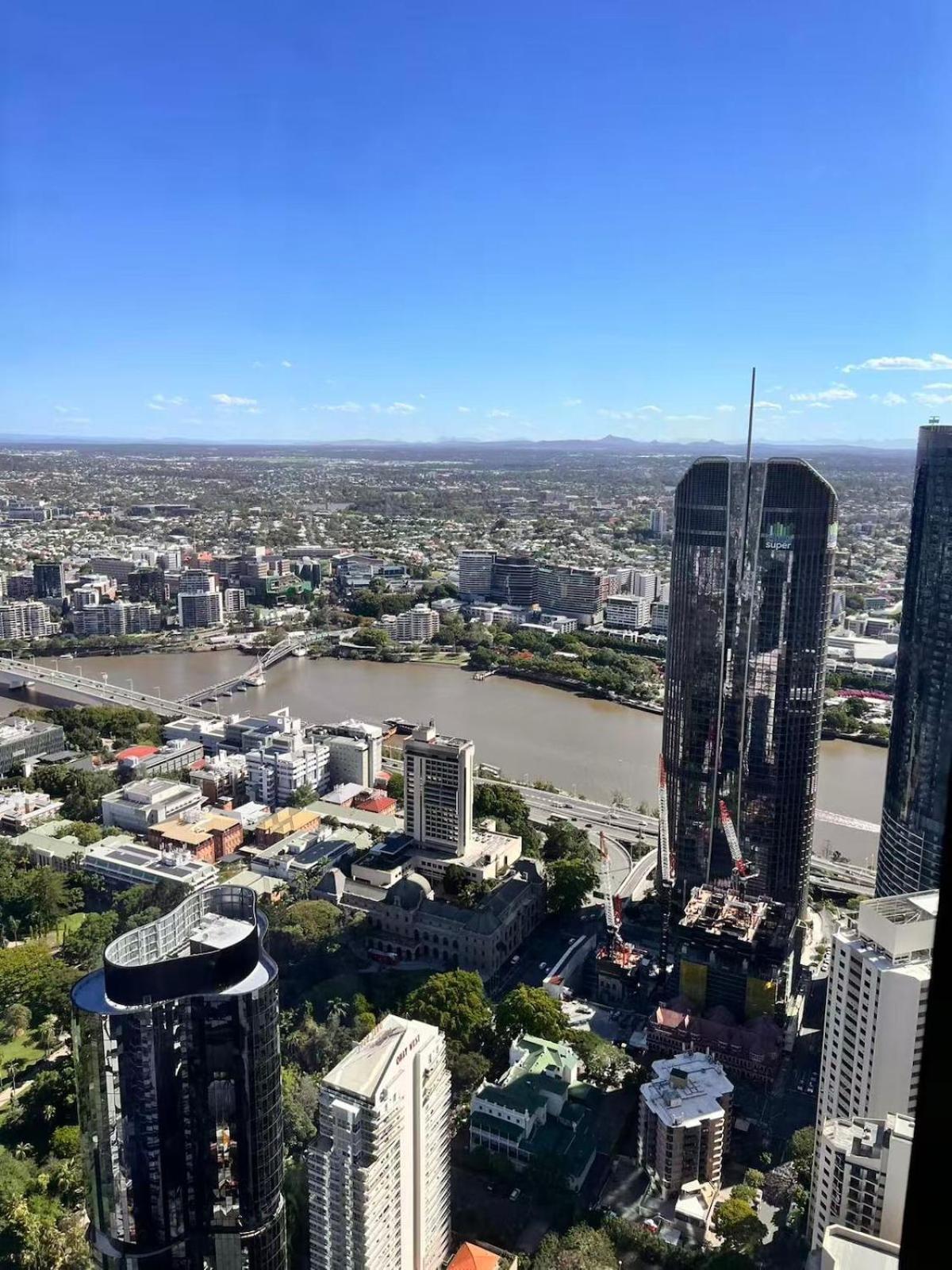 Amazing Fireworks River Views Level78 2b2b Free Parking Apartment Brisbane